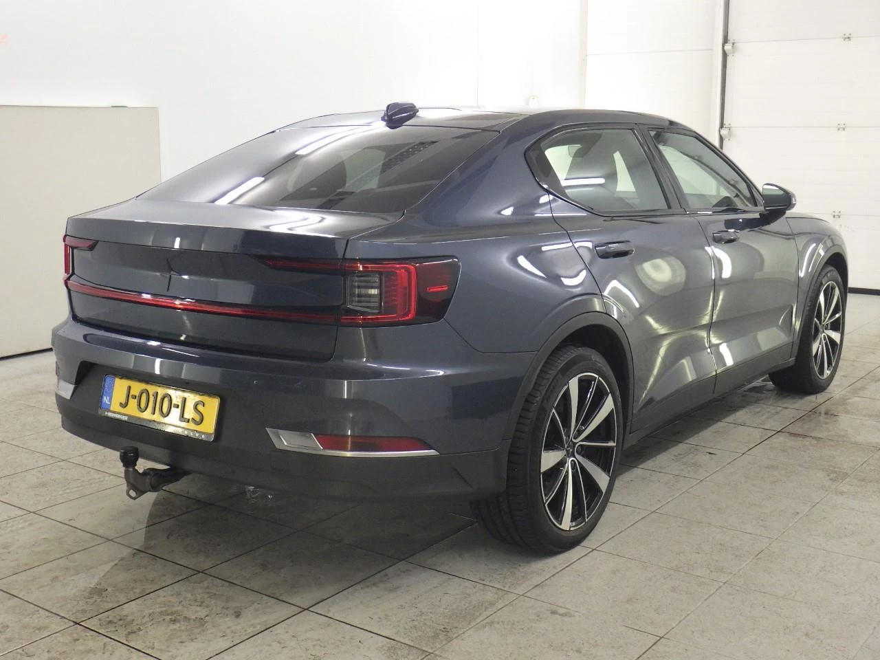 Hoofdafbeelding Polestar 2