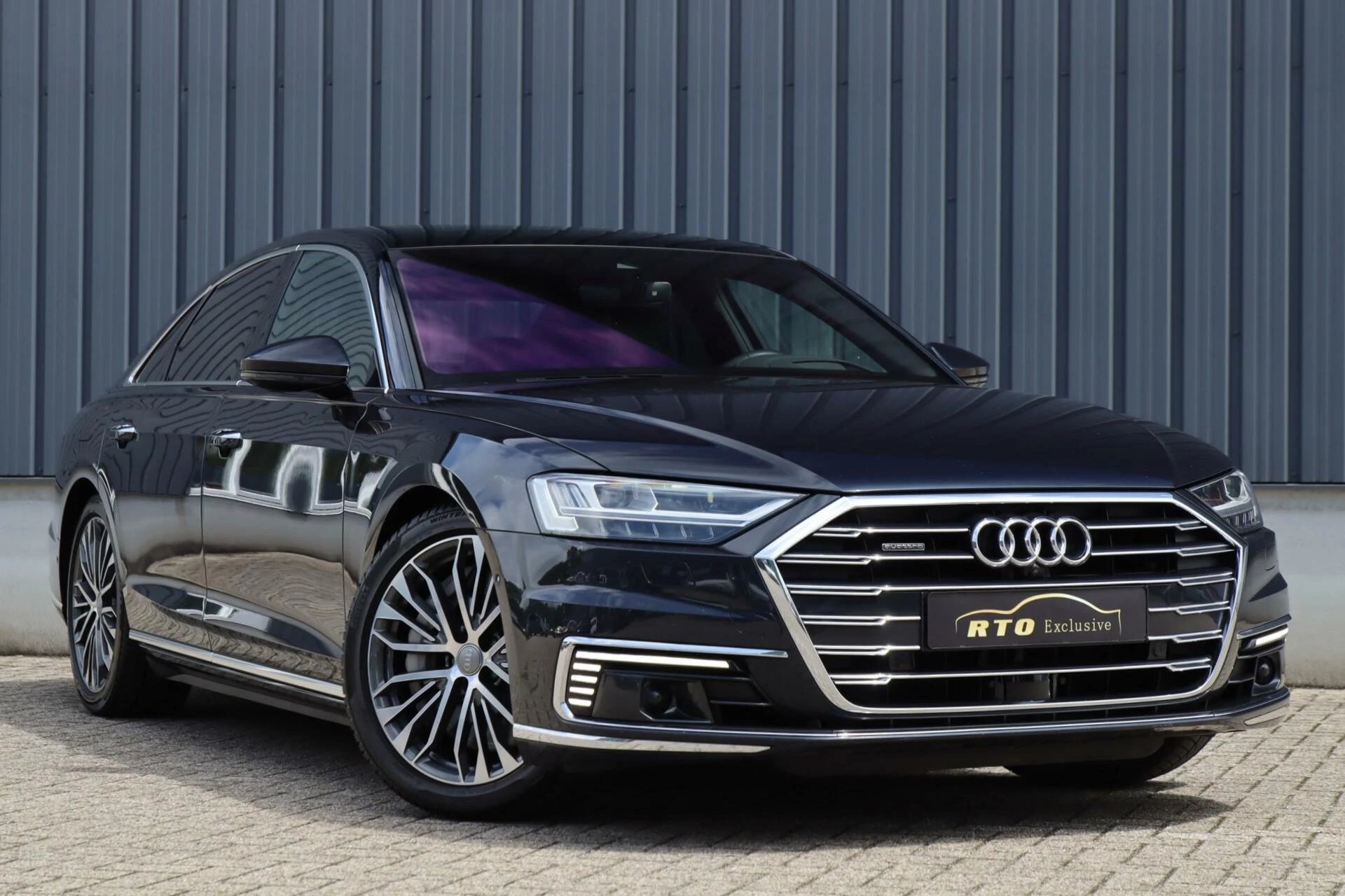 Hoofdafbeelding Audi A8