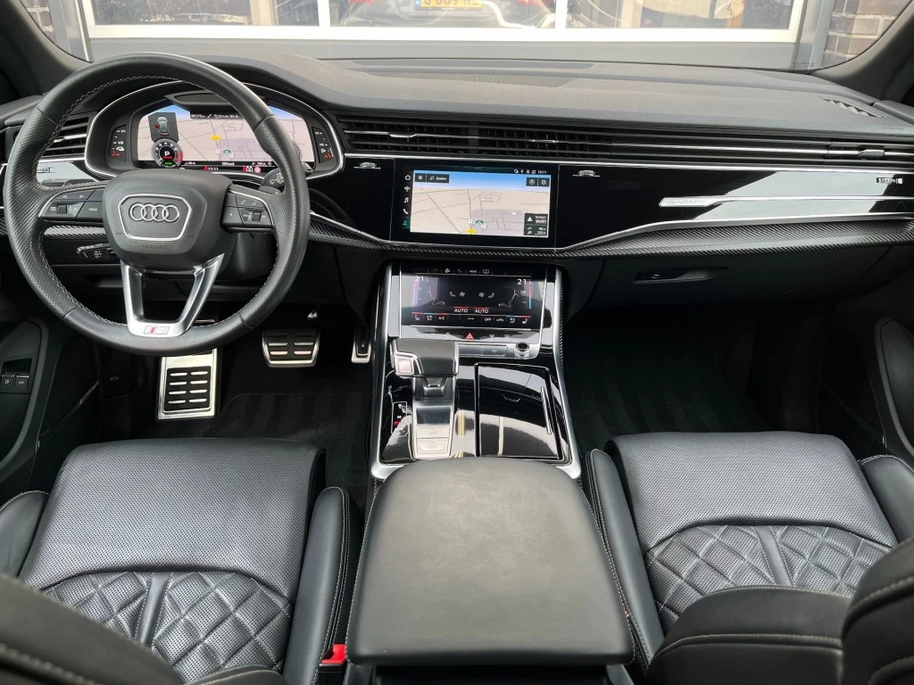 Hoofdafbeelding Audi Q8