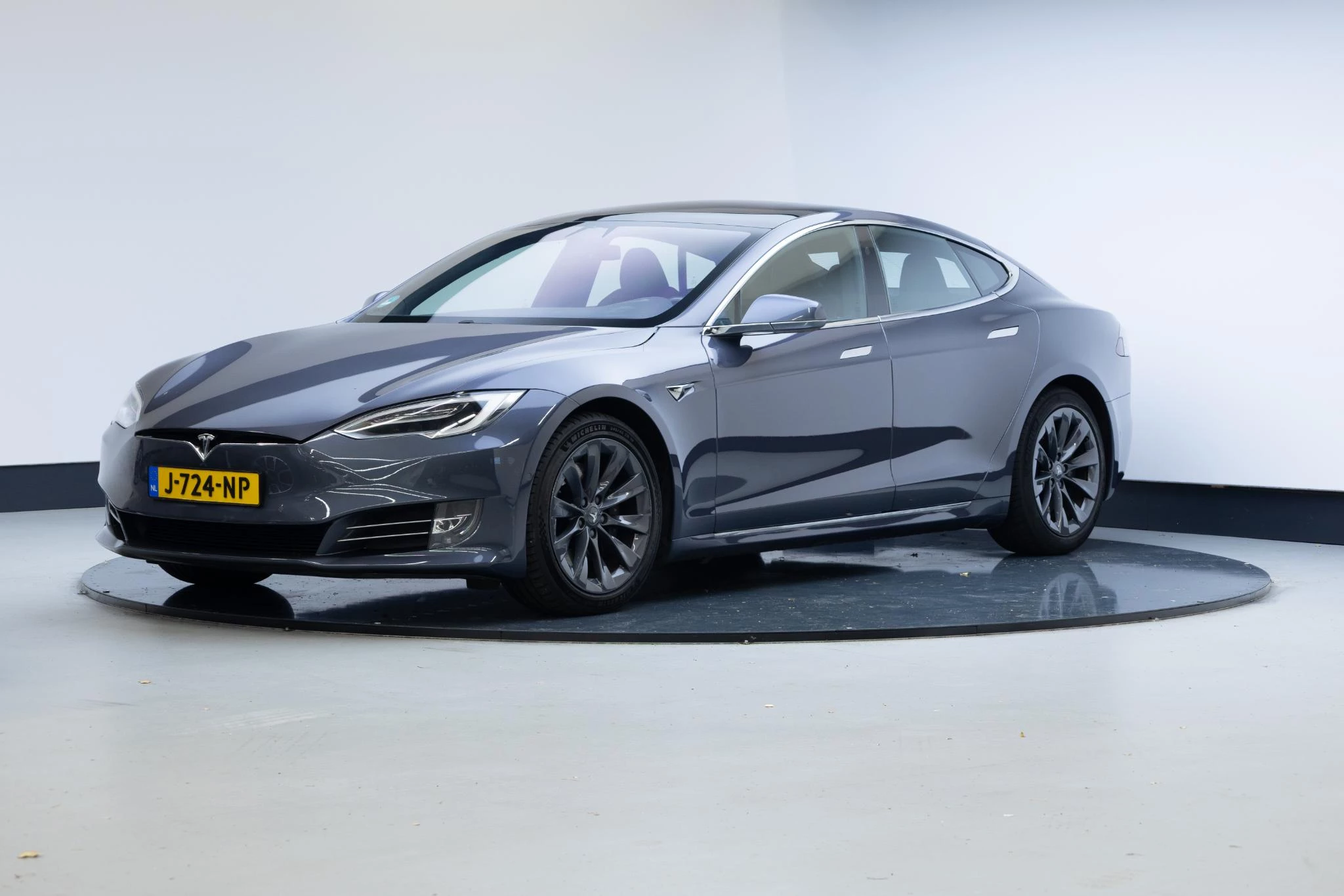 Hoofdafbeelding Tesla Model S