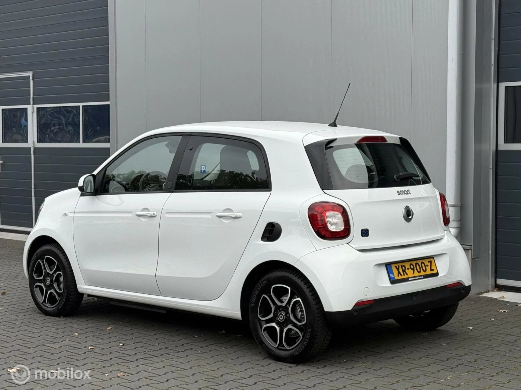 Hoofdafbeelding Smart Forfour