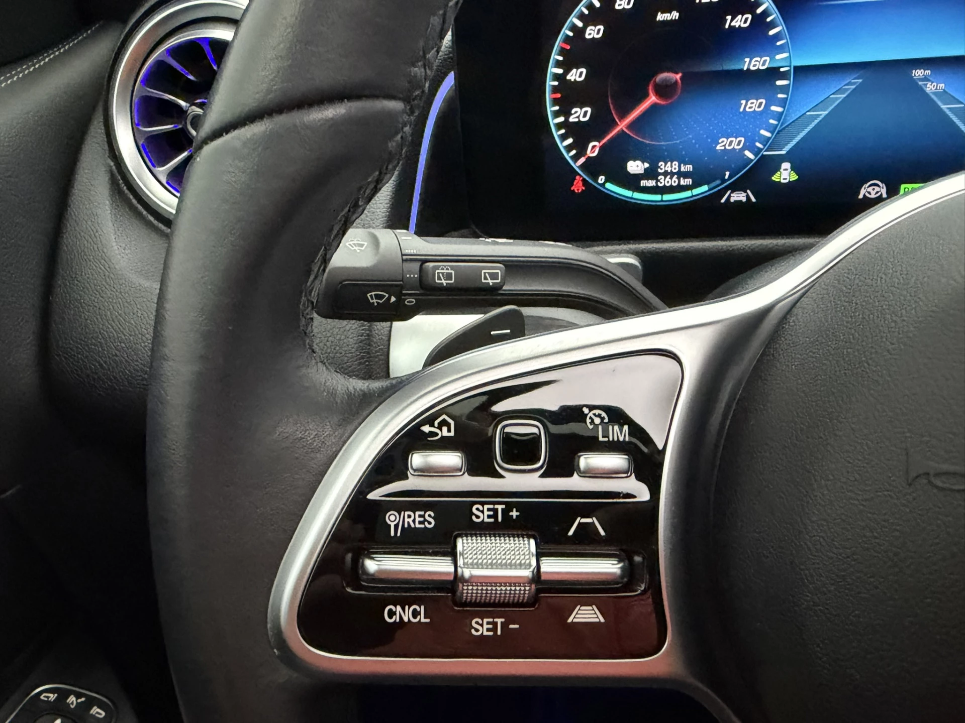 Hoofdafbeelding Mercedes-Benz EQB