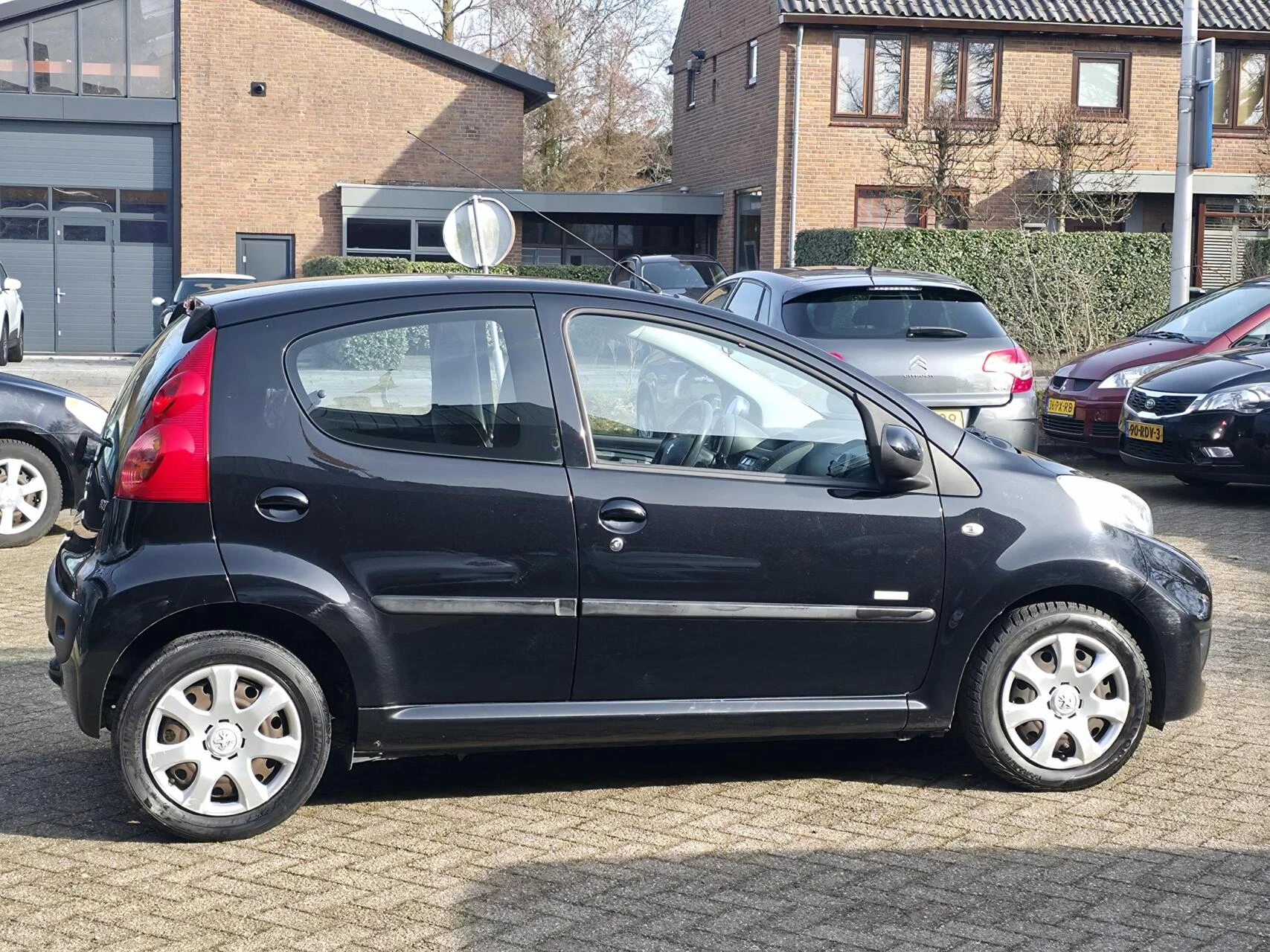 Hoofdafbeelding Peugeot 107