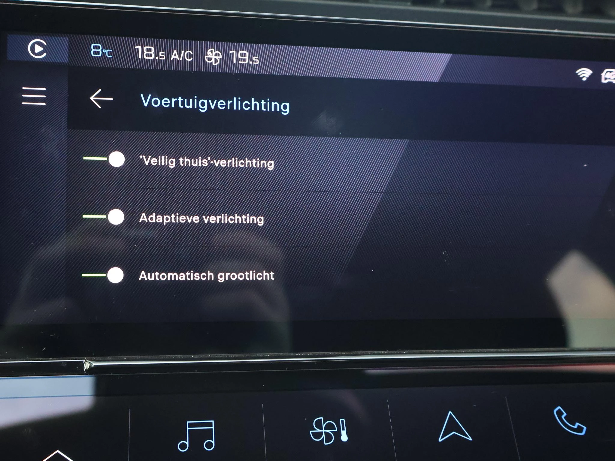 Hoofdafbeelding Peugeot e-308