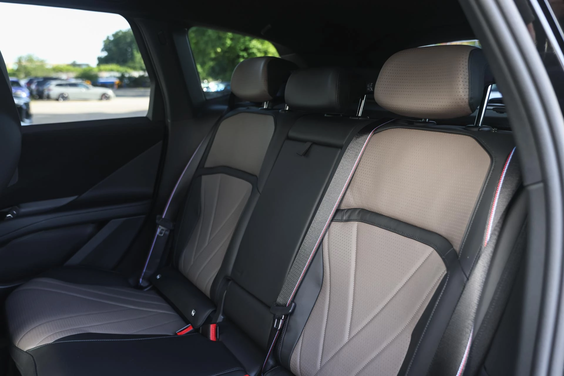 Hoofdafbeelding BMW iX3