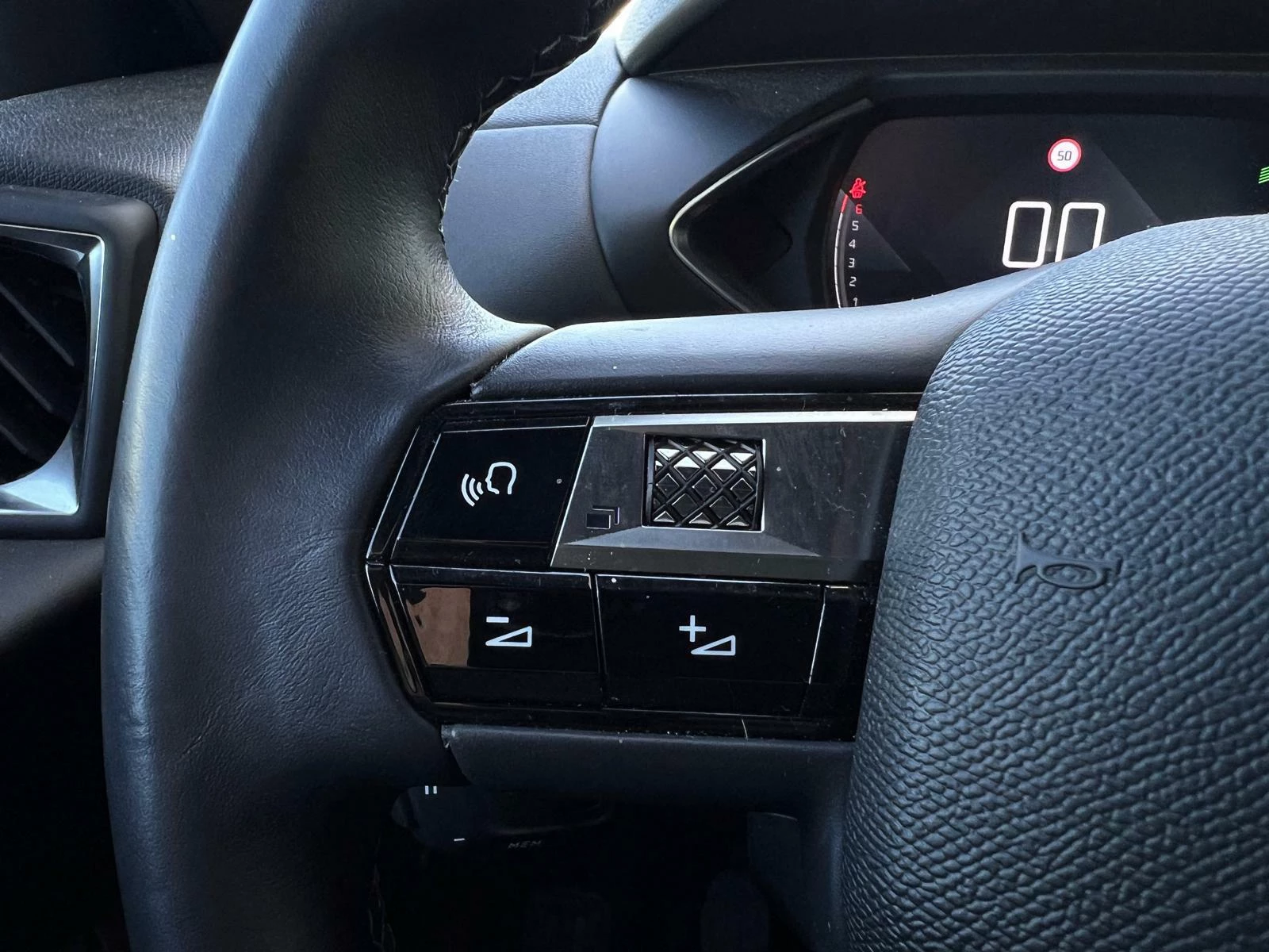 Hoofdafbeelding DS DS 3