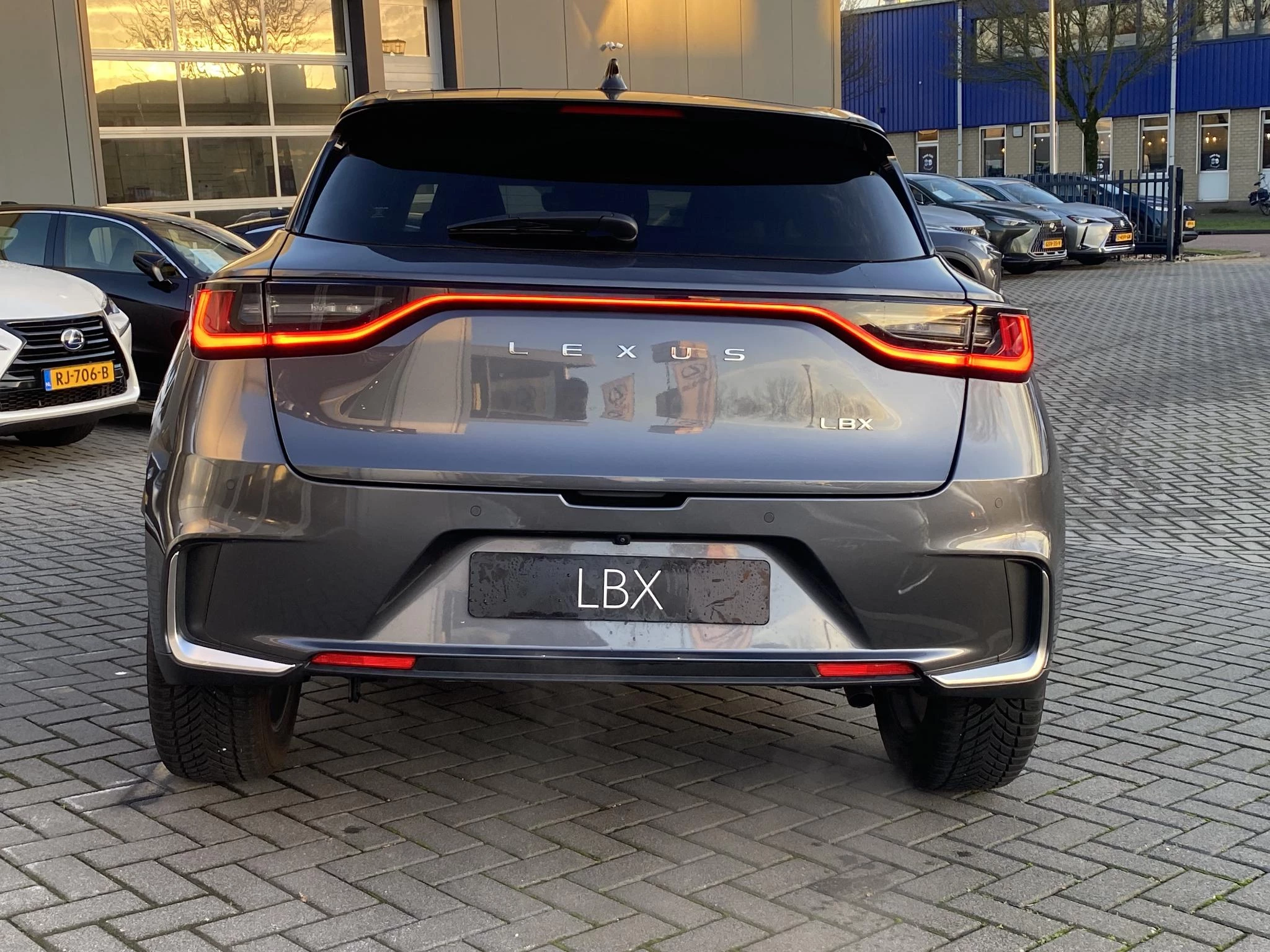 Hoofdafbeelding Lexus LBX