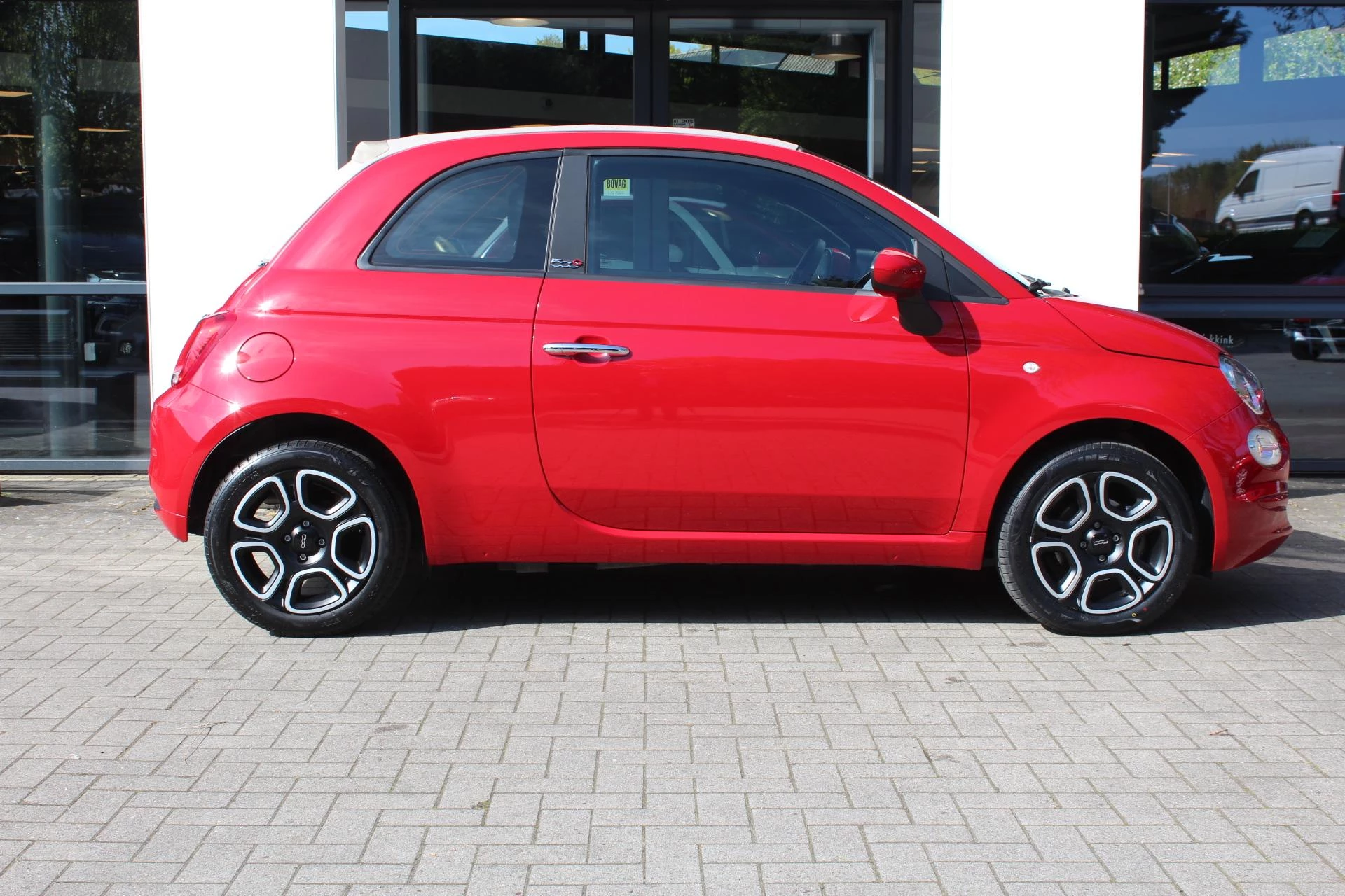 Hoofdafbeelding Fiat 500C