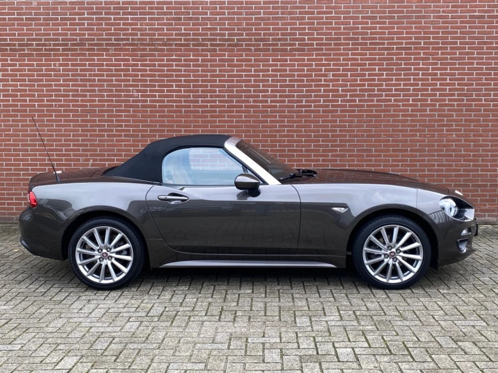 Hoofdafbeelding Fiat 124 Spider