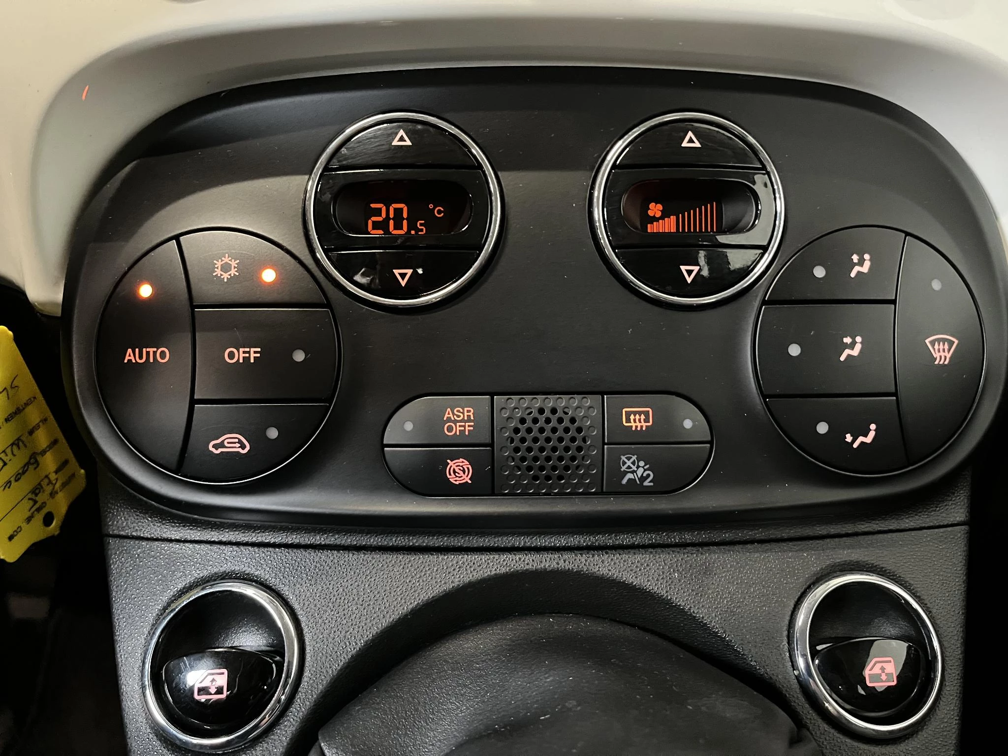 Hoofdafbeelding Fiat 500C