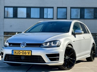 Volkswagen Golf 2.0 TSI R 4Motion DSG 300pk | Achteruitrijcamera | Bi-xenon koplampen | Cruise control adaptief | Dynaudio | Lederen bekleding | Lichtmetalen velgen 19" | Voorstoelen verwarmd | Prachtig exemplaar!