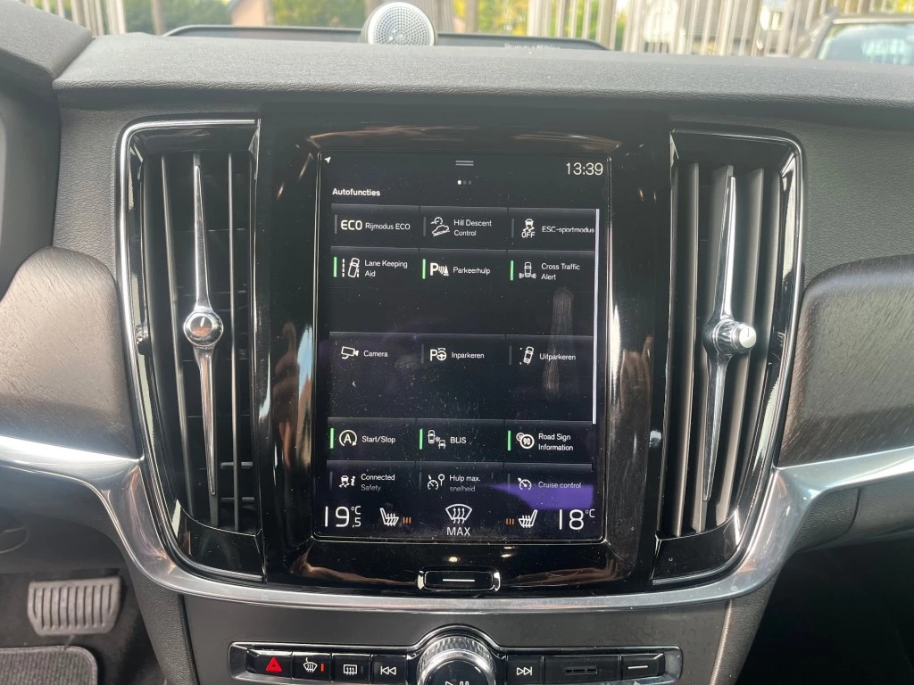 Hoofdafbeelding Volvo V90