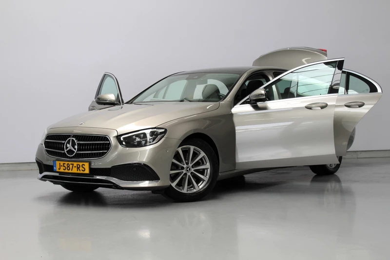Hoofdafbeelding Mercedes-Benz E-Klasse