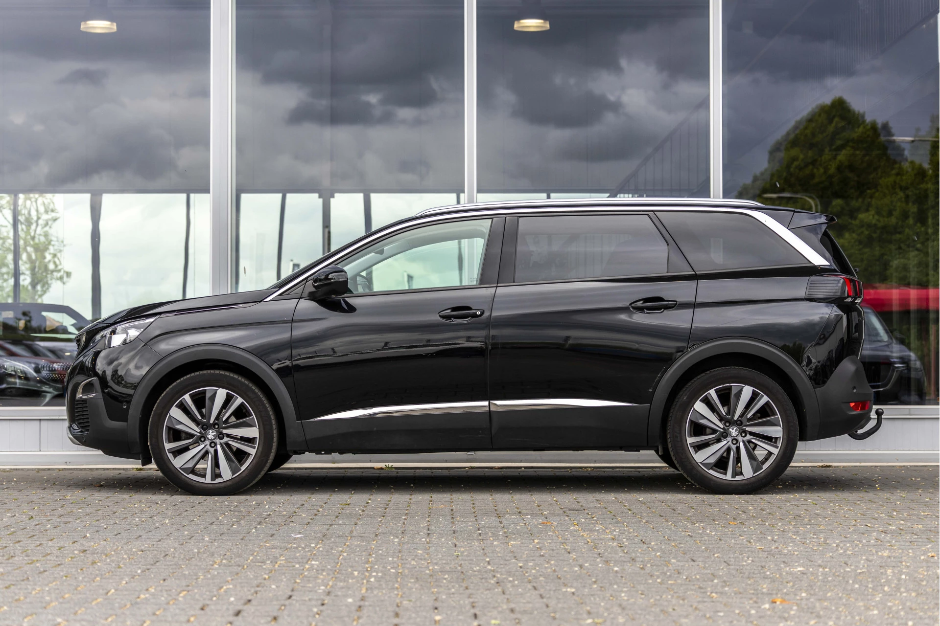 Hoofdafbeelding Peugeot 5008