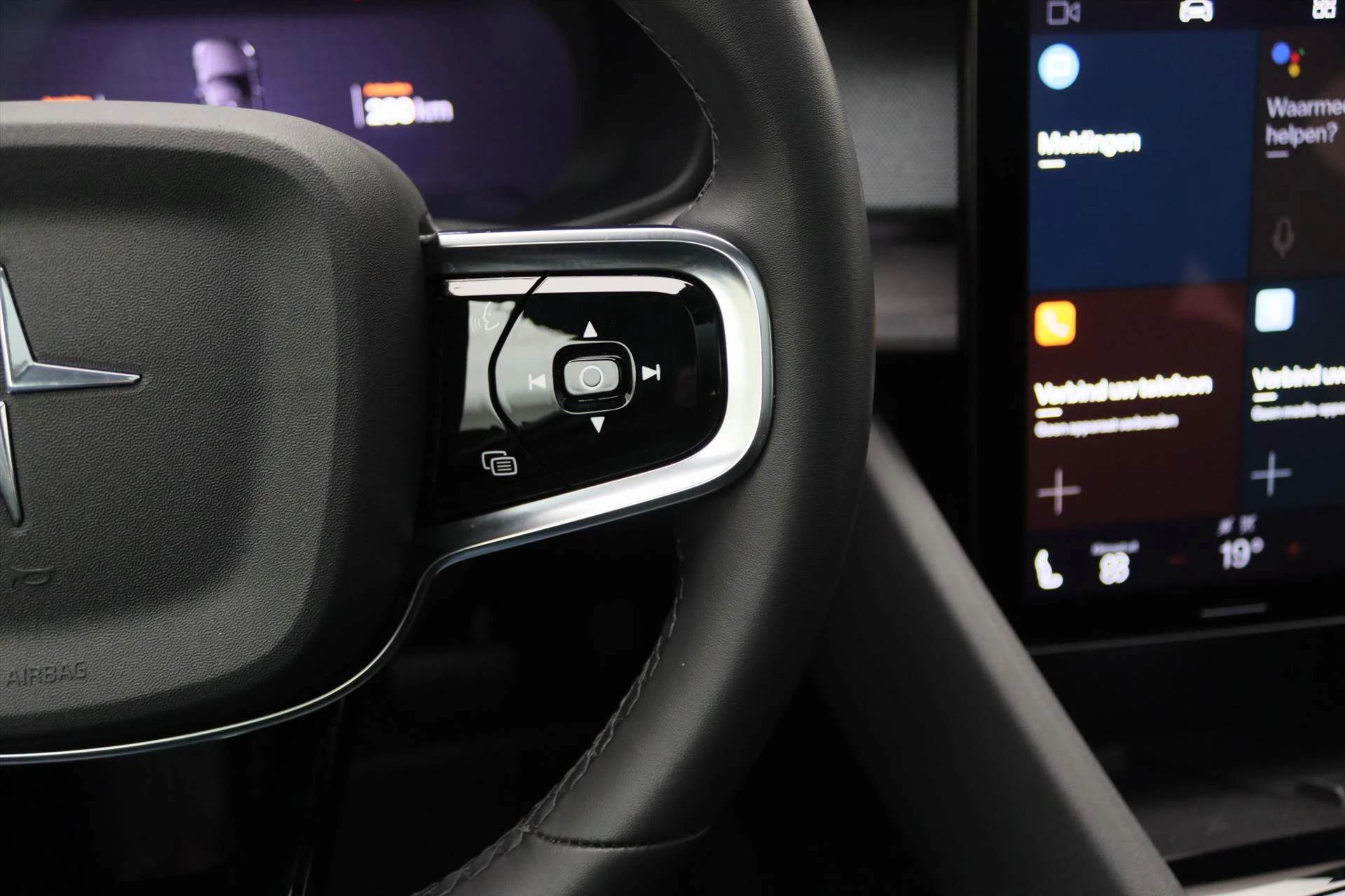 Hoofdafbeelding Polestar 2