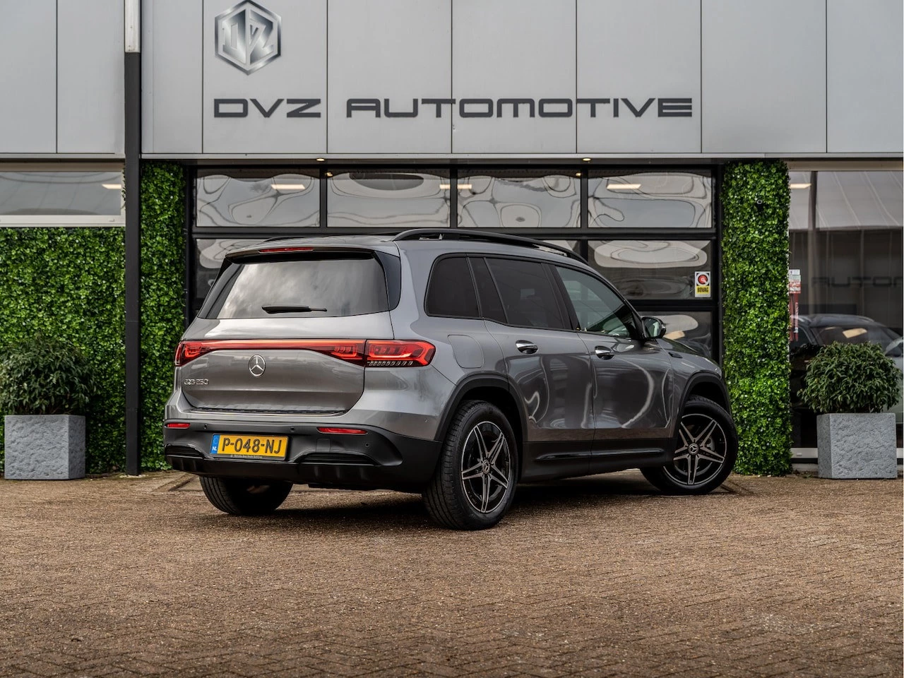 Hoofdafbeelding Mercedes-Benz EQB