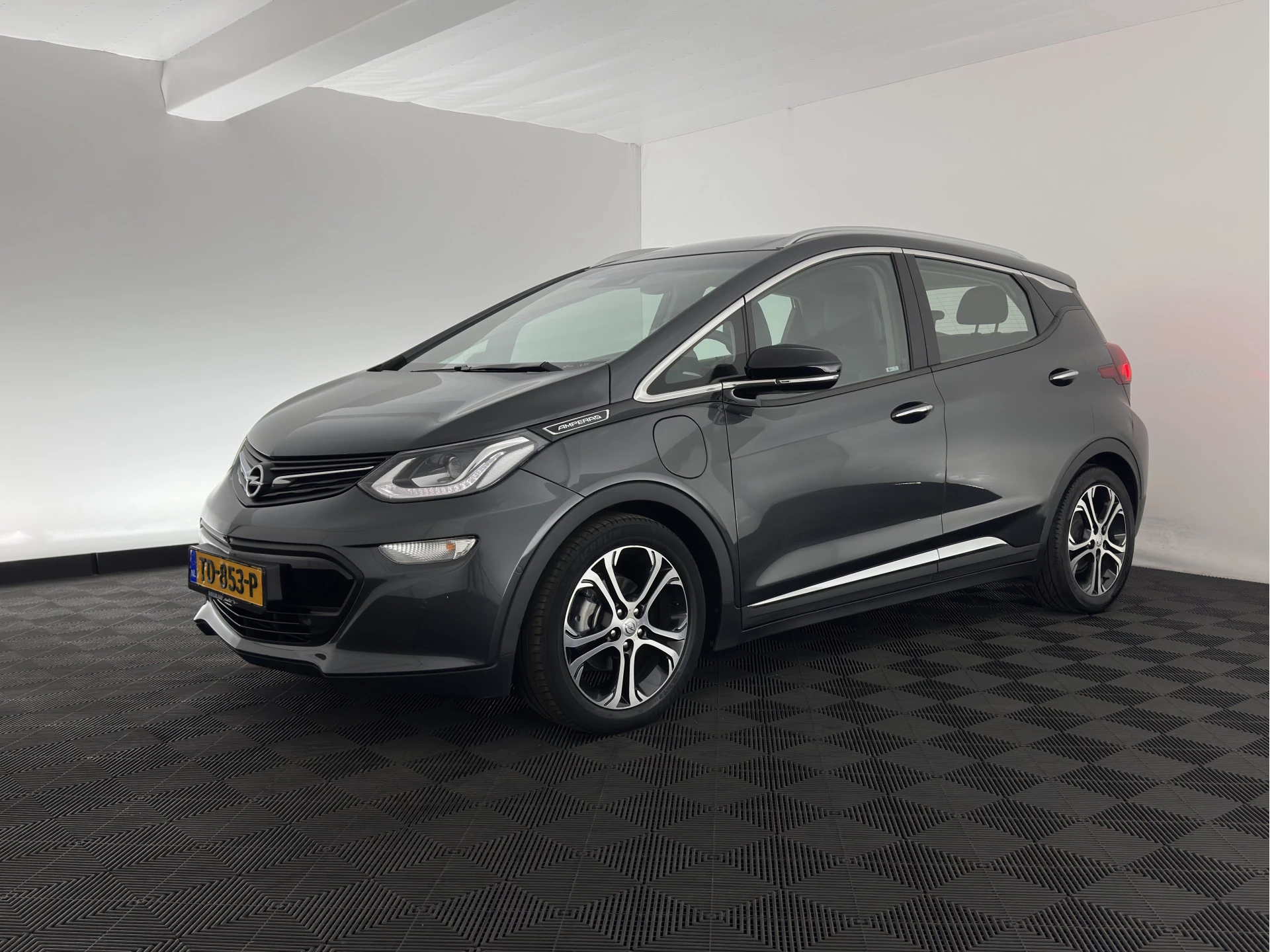 Hoofdafbeelding Opel Ampera-e