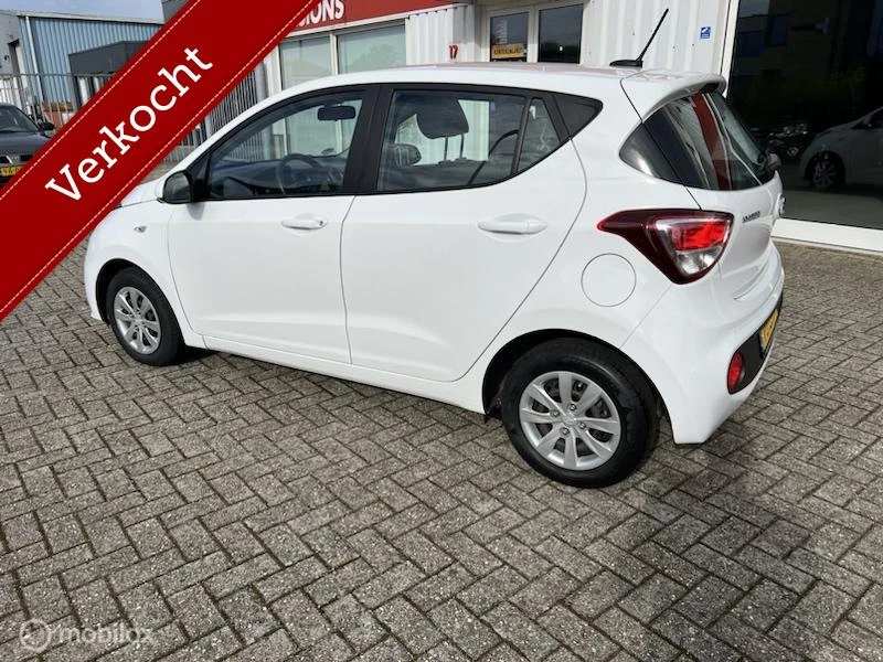 Hoofdafbeelding Hyundai i10