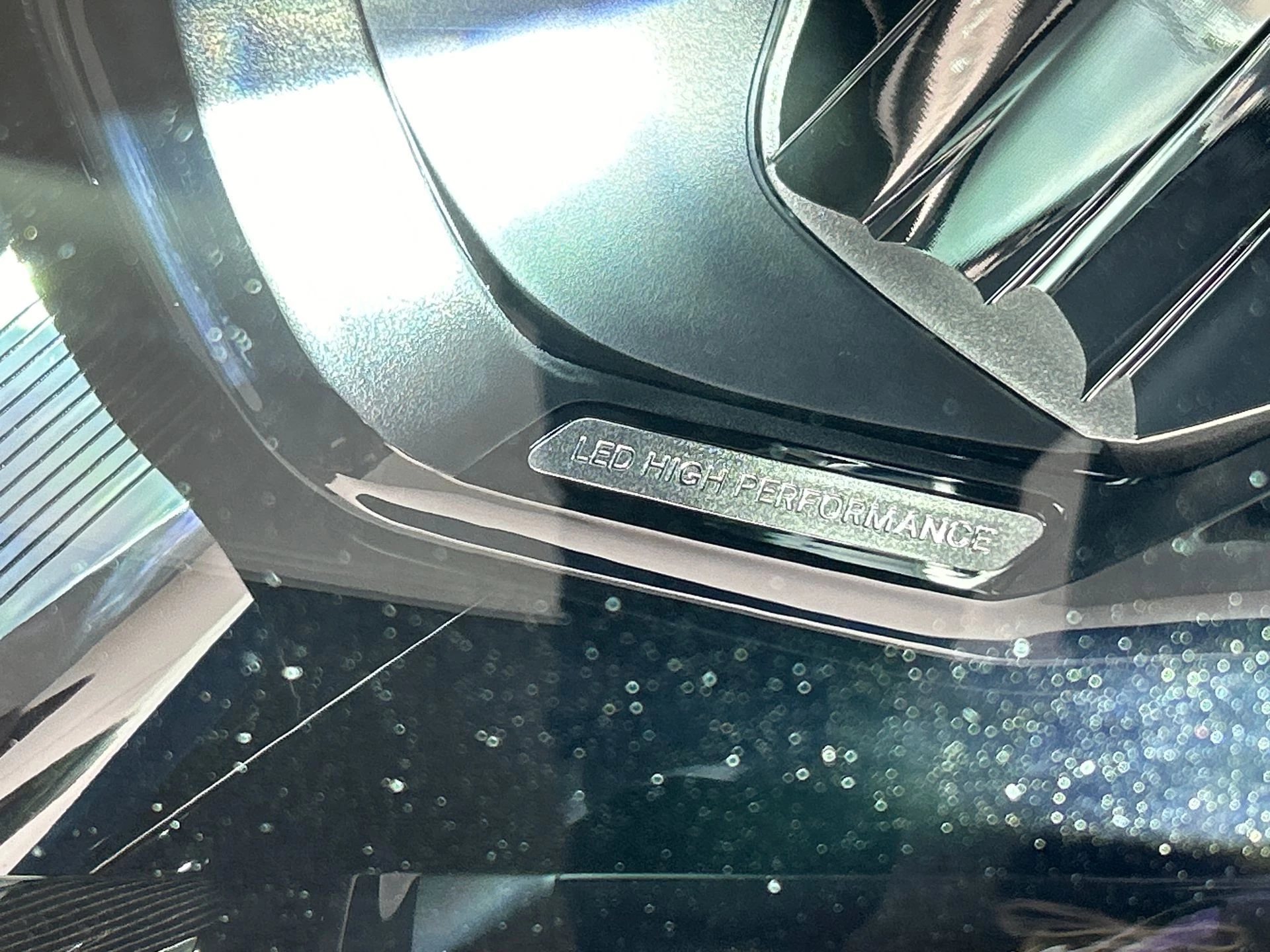 Hoofdafbeelding Mercedes-Benz EQA