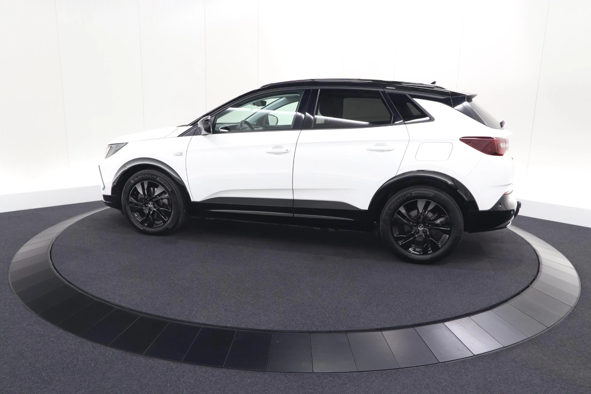 Hoofdafbeelding Opel Grandland
