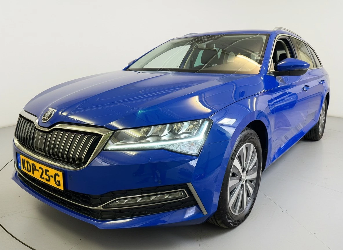 Hoofdafbeelding Škoda Superb