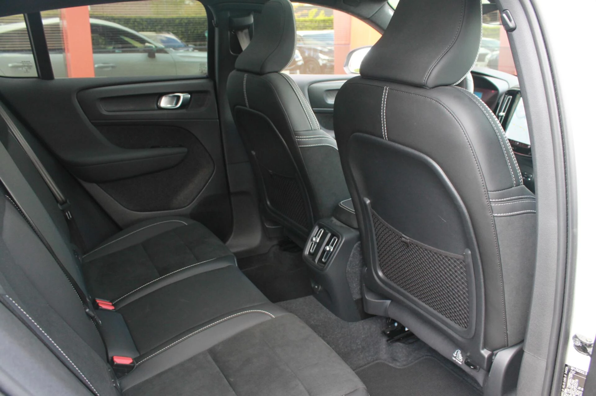 Hoofdafbeelding Volvo C40