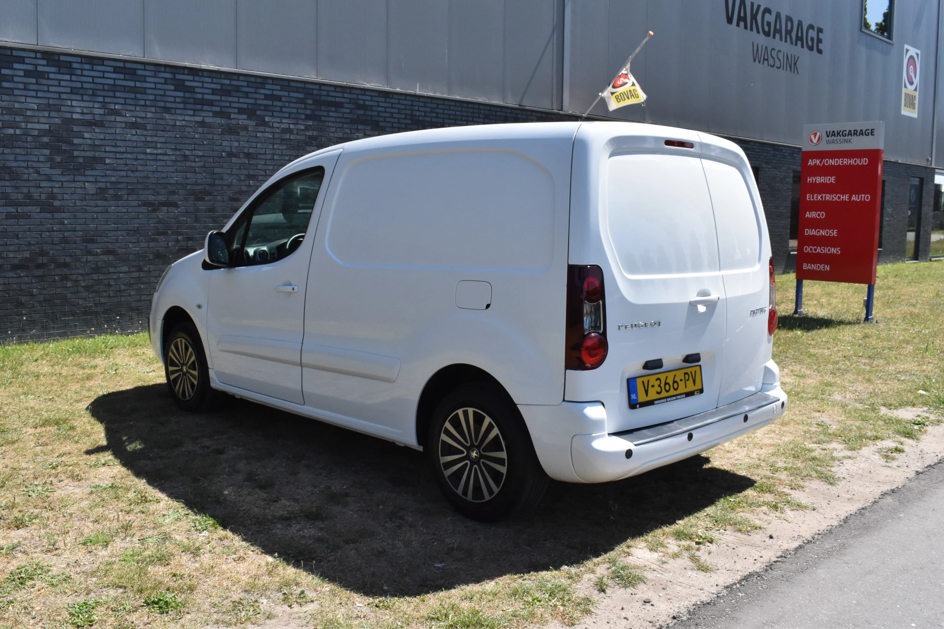 Hoofdafbeelding Peugeot Partner