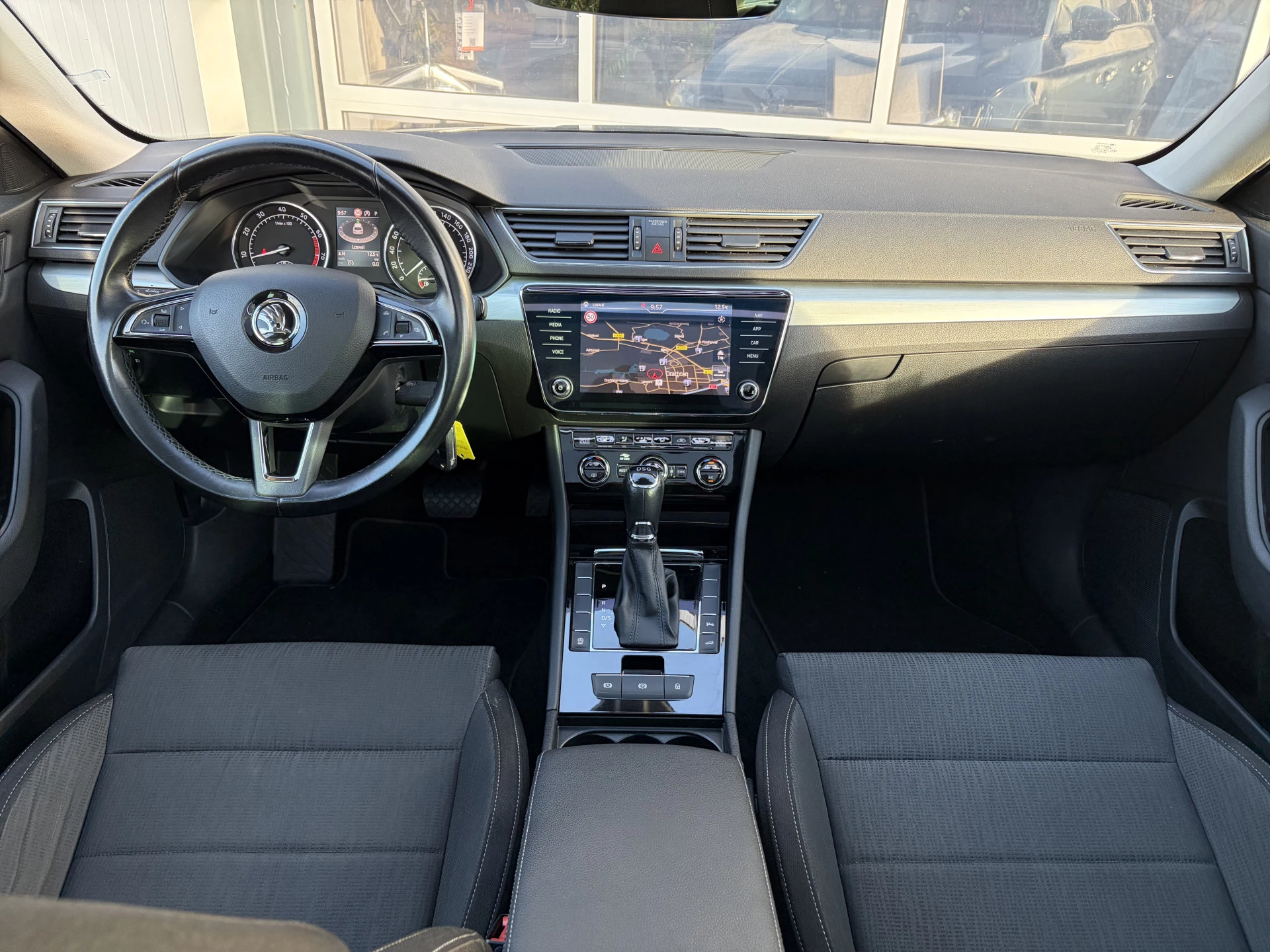 Hoofdafbeelding Škoda Superb