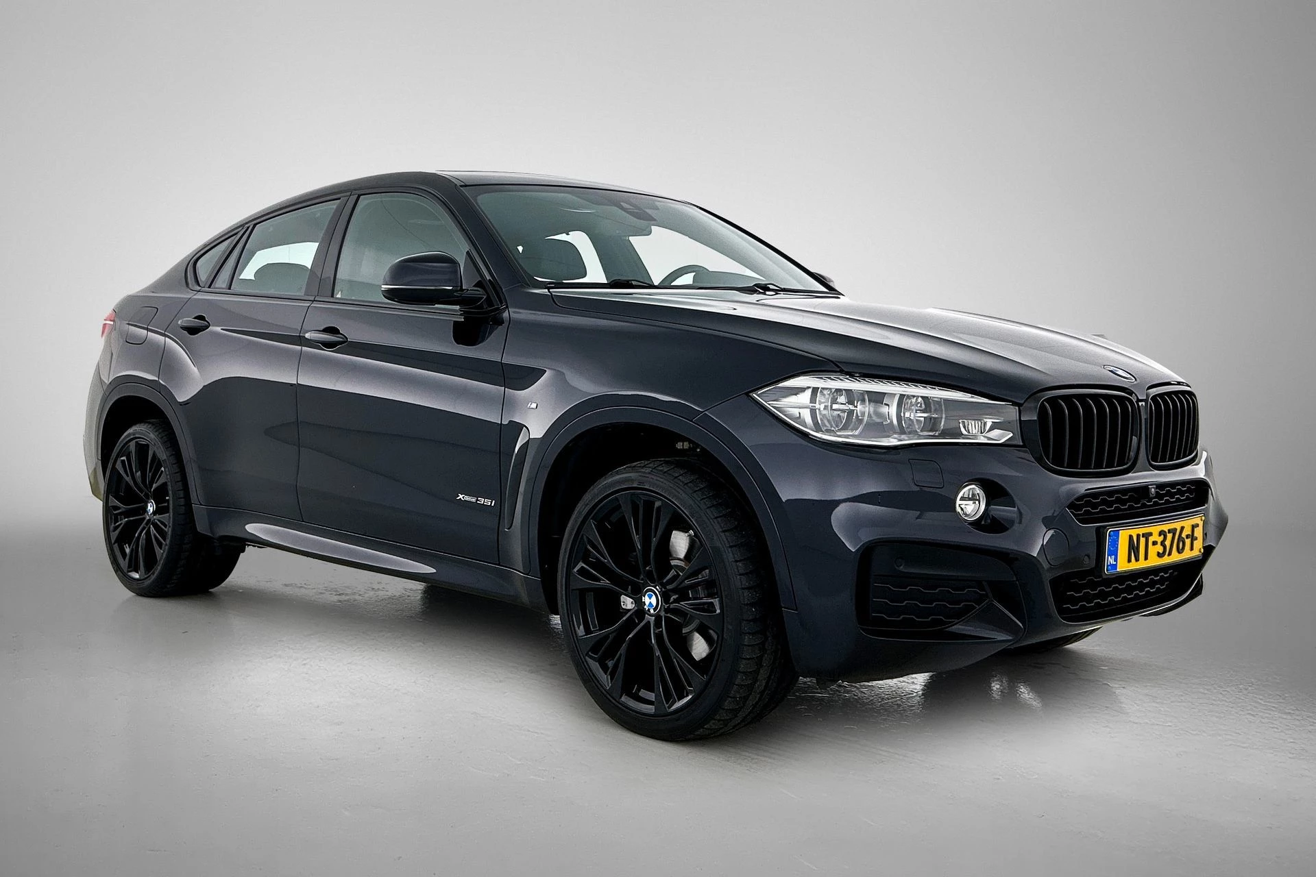 Hoofdafbeelding BMW X6