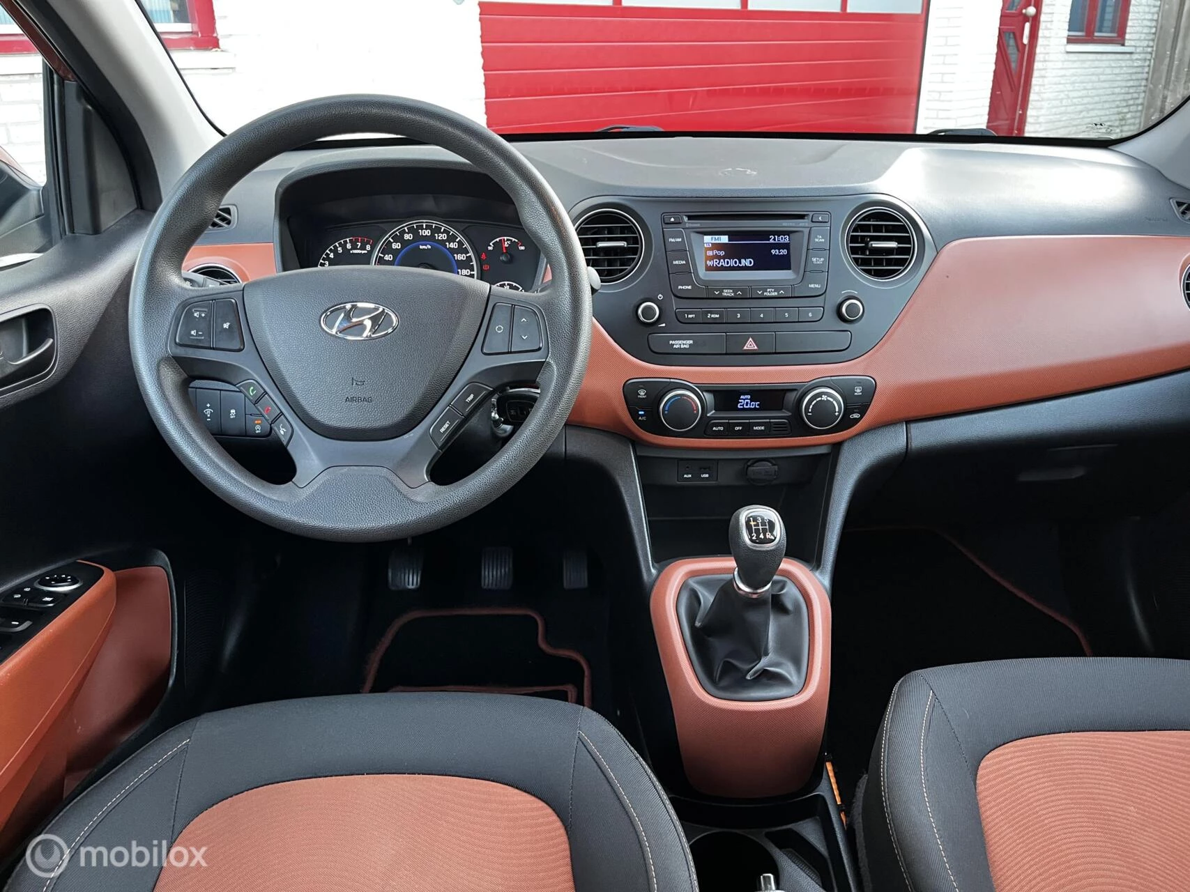 Hoofdafbeelding Hyundai i10