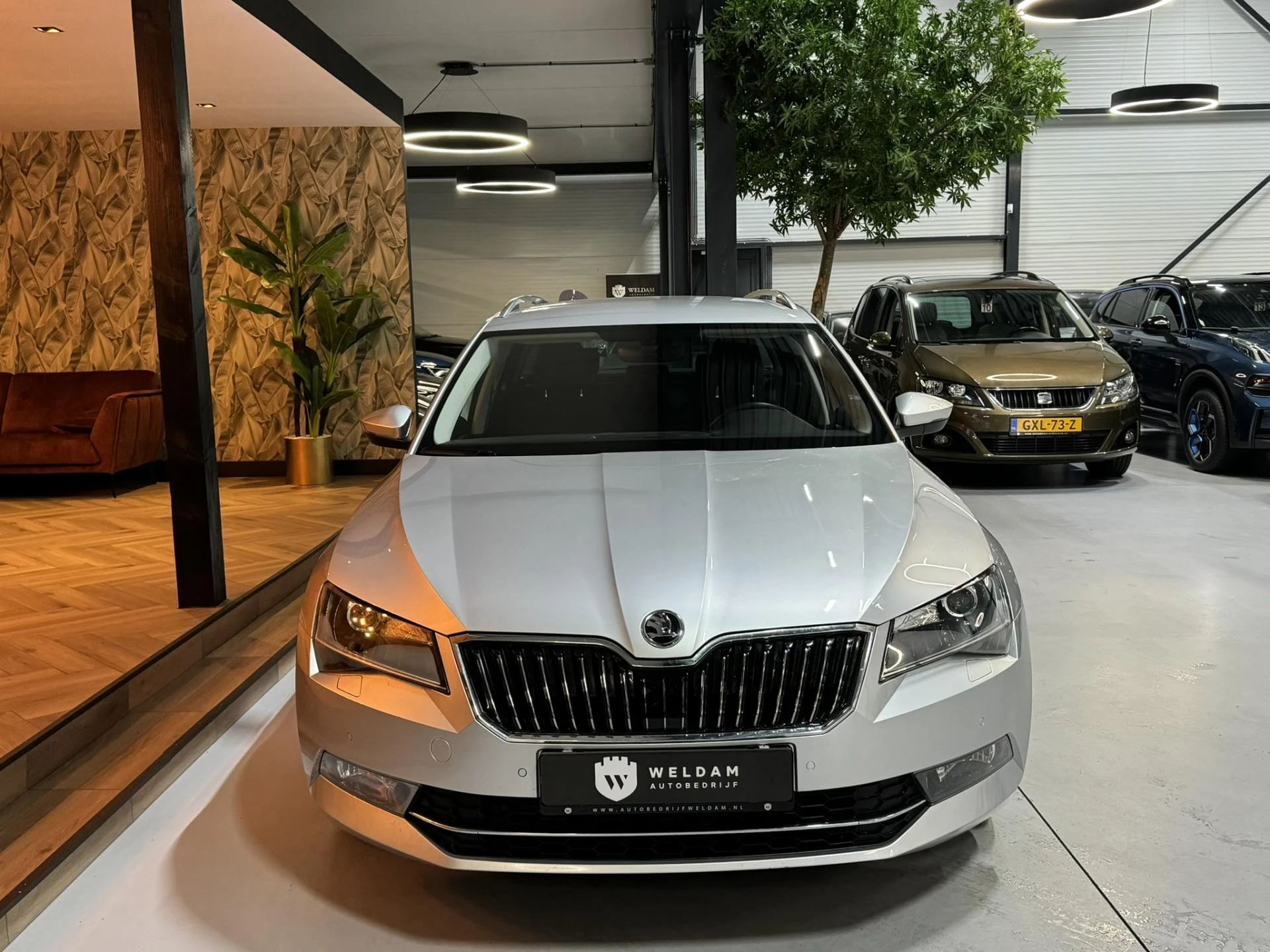 Hoofdafbeelding Škoda Superb