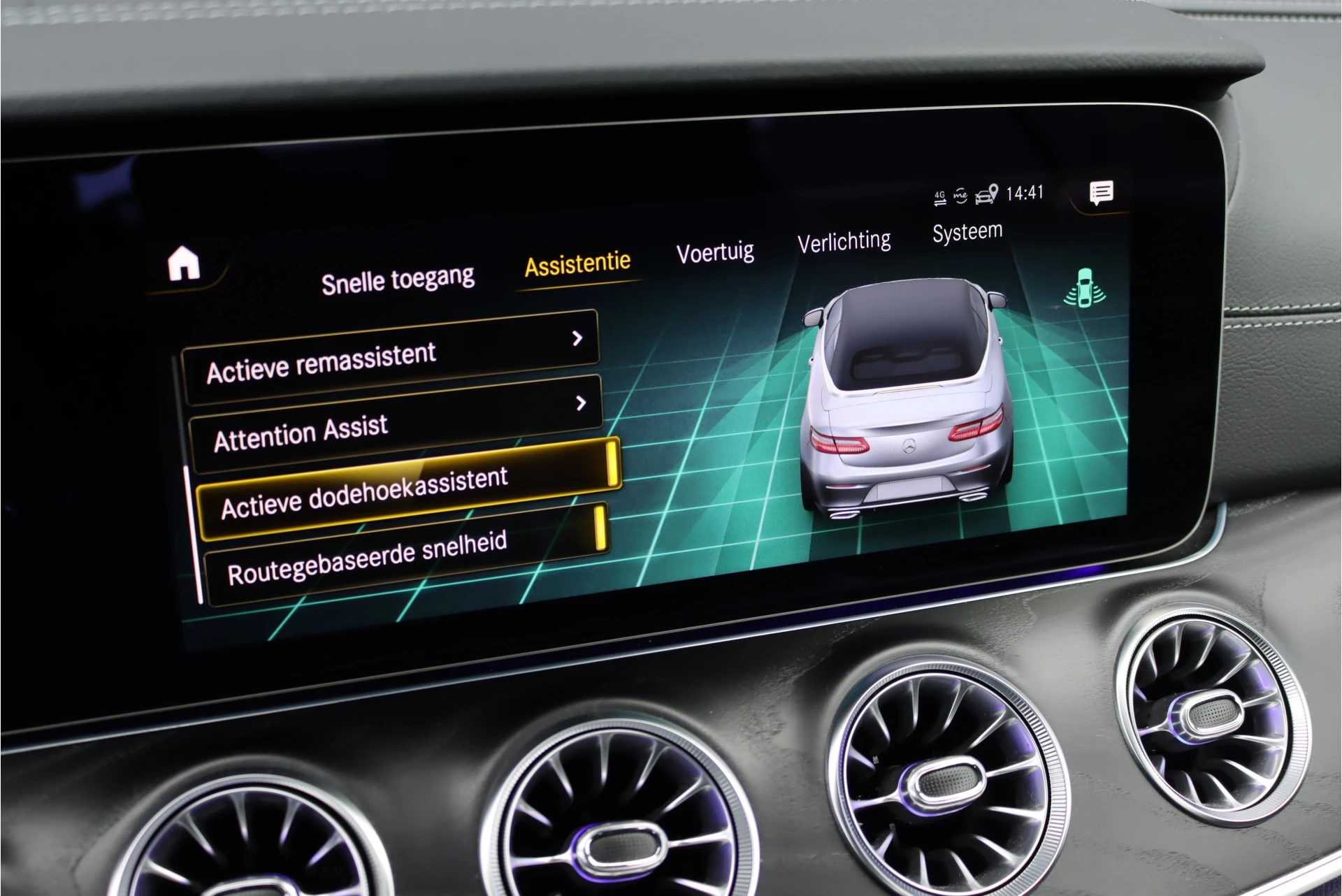 Hoofdafbeelding Mercedes-Benz E-Klasse