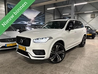 Volvo XC90 2.0 T8 Recharge AWD Ultimate Dark | Massage | Trekhaak | Pano | HUD | Luchtvering