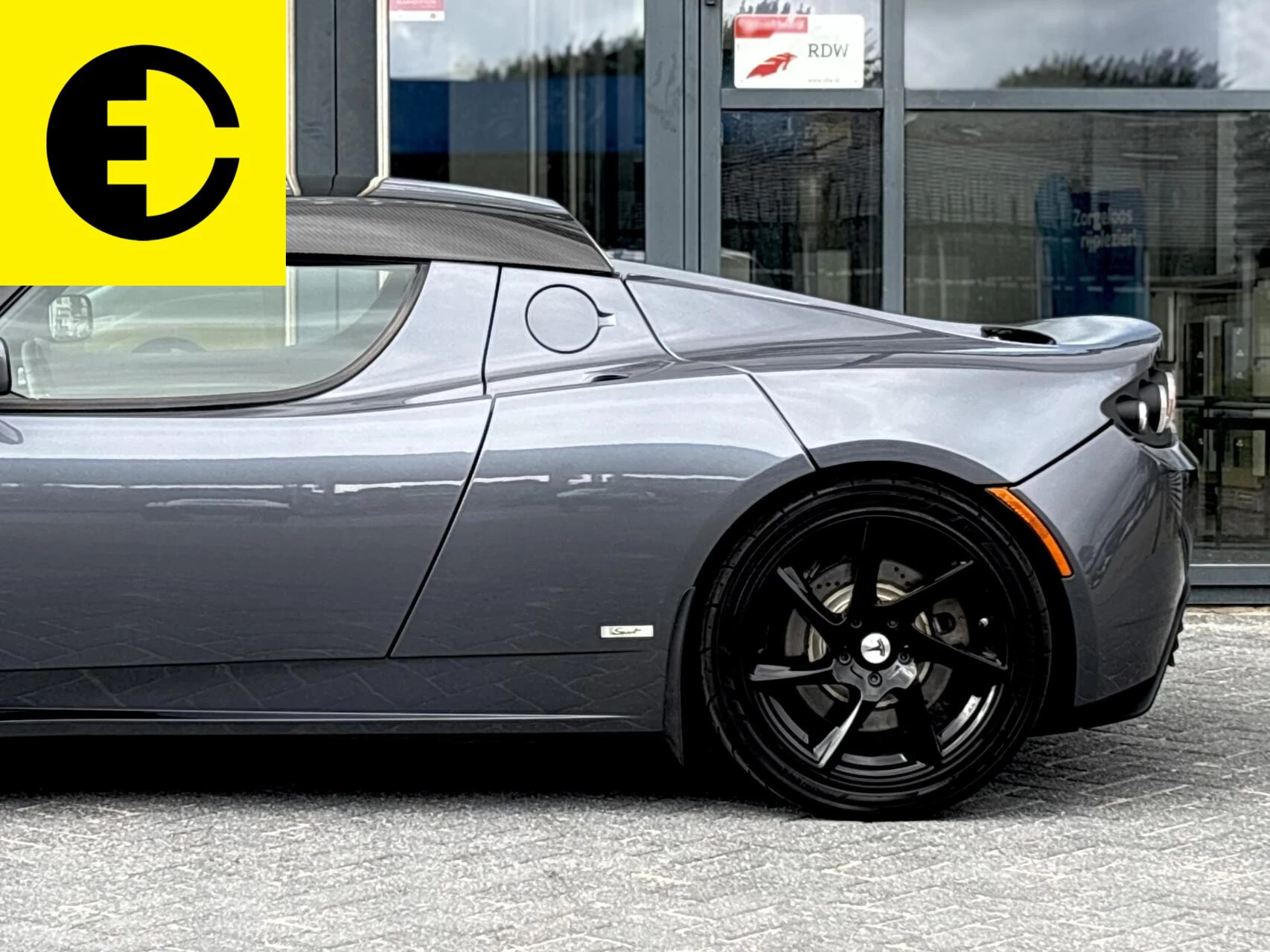 Hoofdafbeelding Tesla Roadster