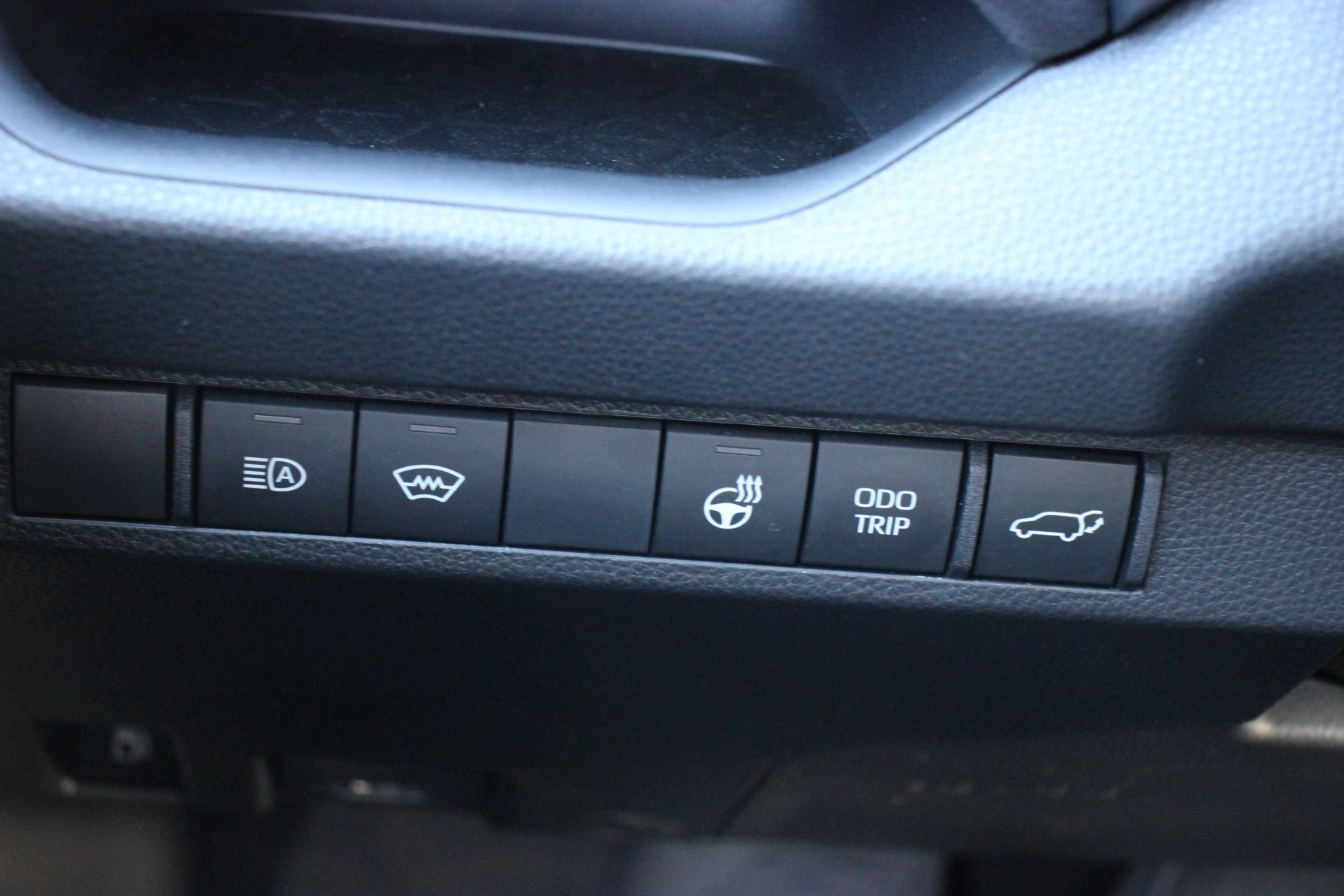 Hoofdafbeelding Suzuki Across