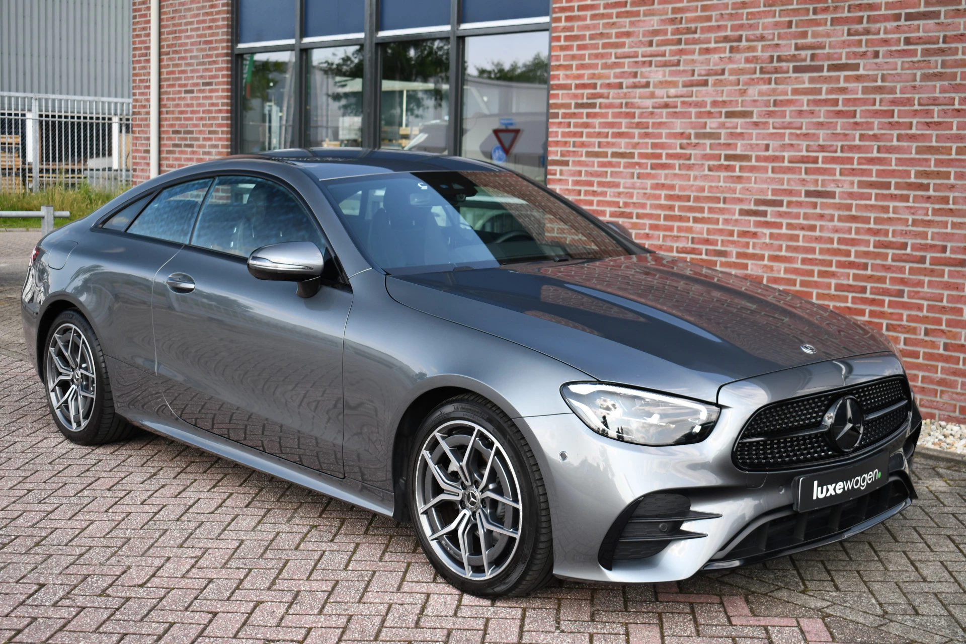 Hoofdafbeelding Mercedes-Benz E-Klasse