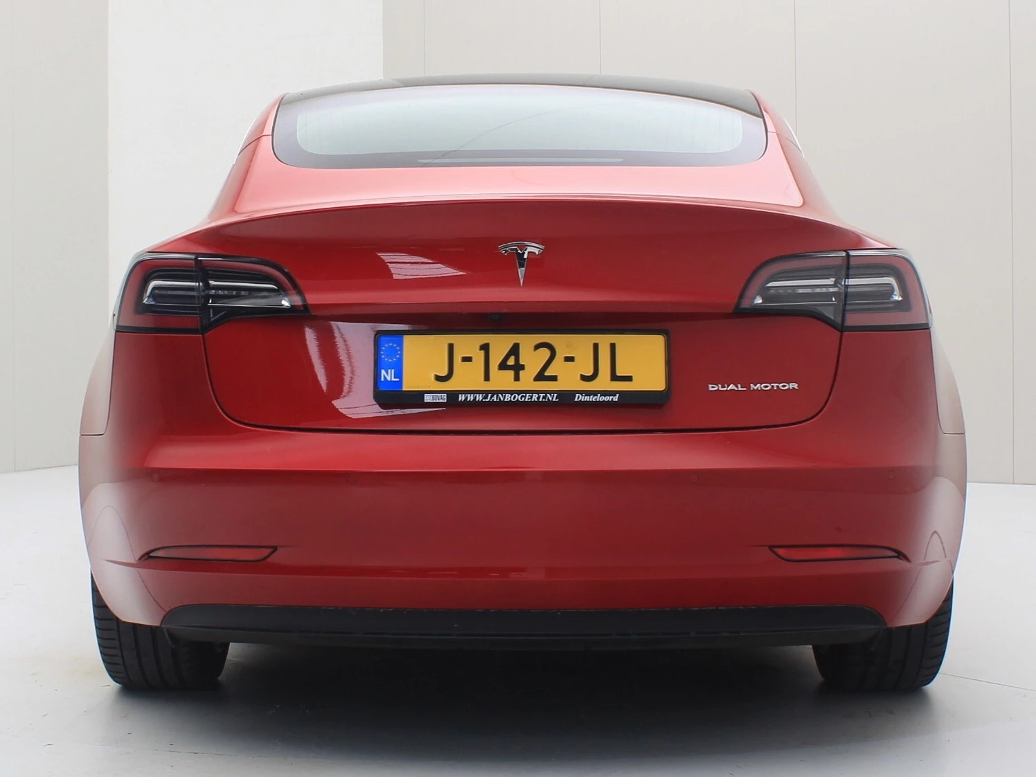 Hoofdafbeelding Tesla Model 3