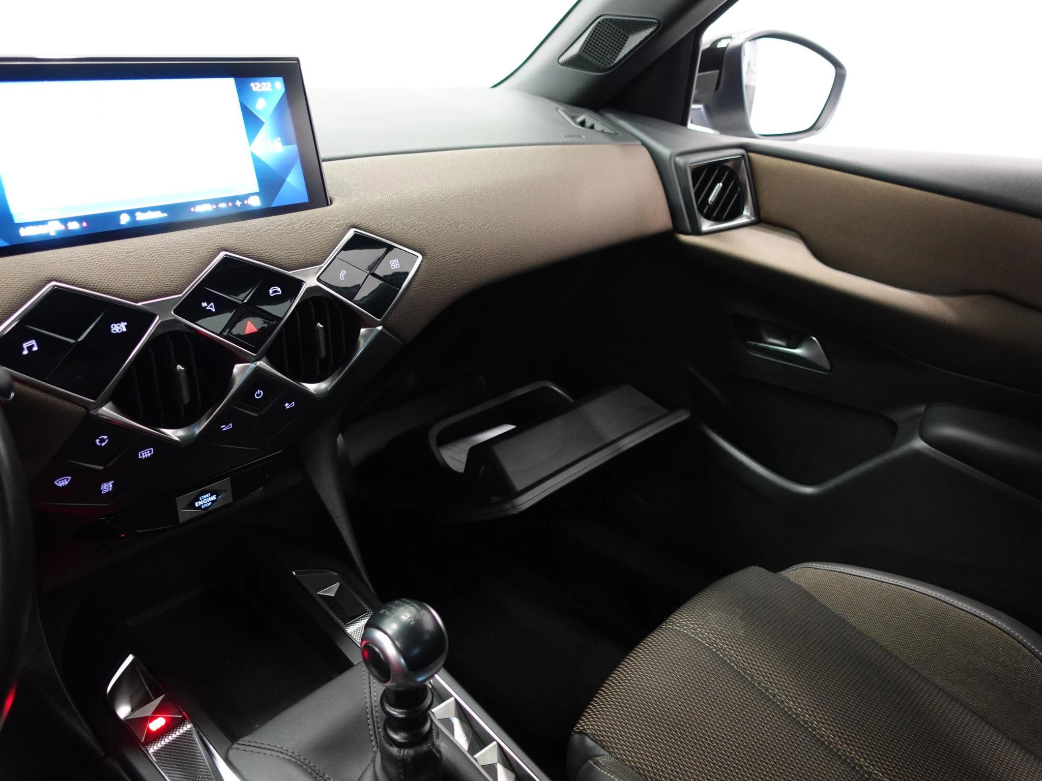 Hoofdafbeelding DS DS 3