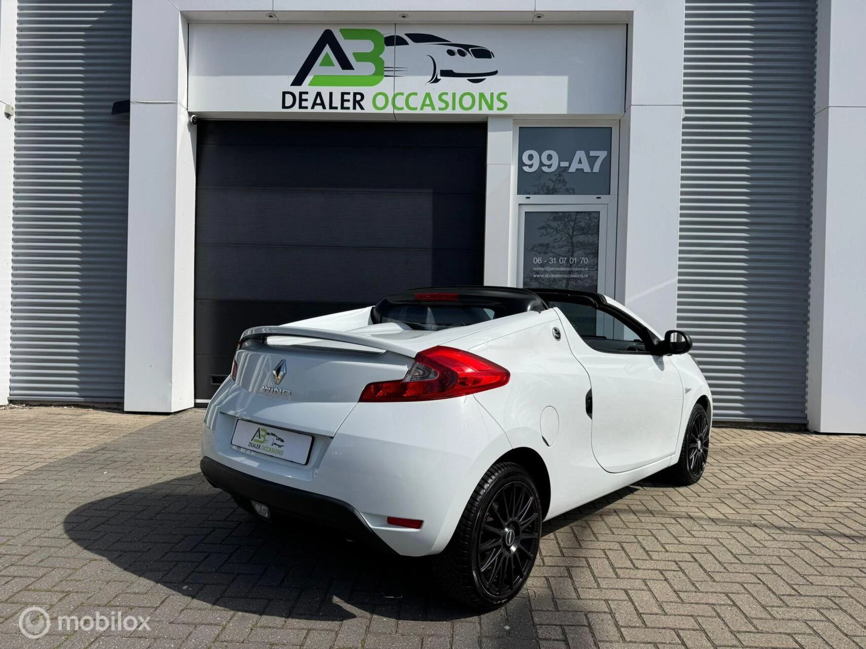 Hoofdafbeelding Renault Wind