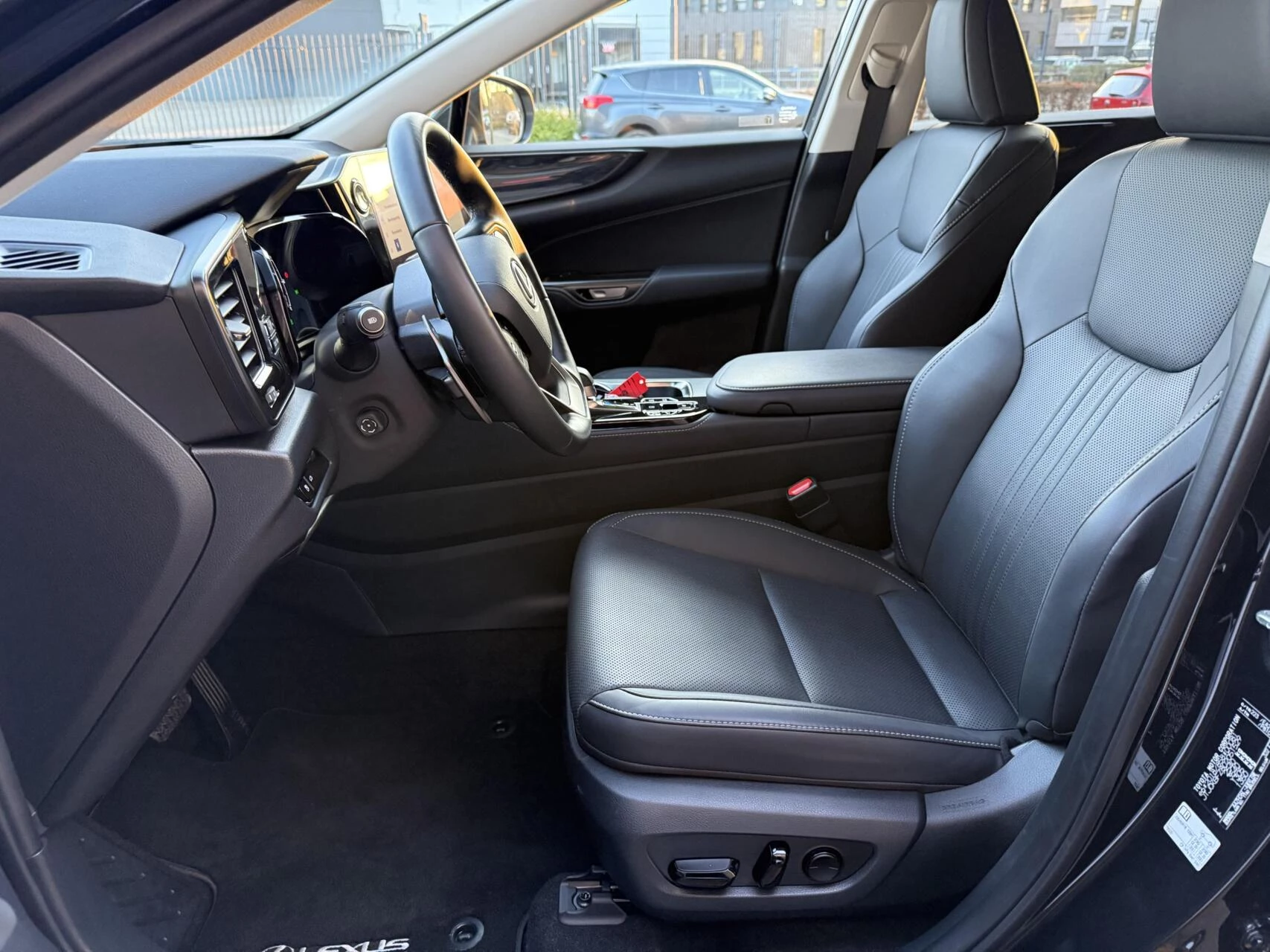 Hoofdafbeelding Lexus NX