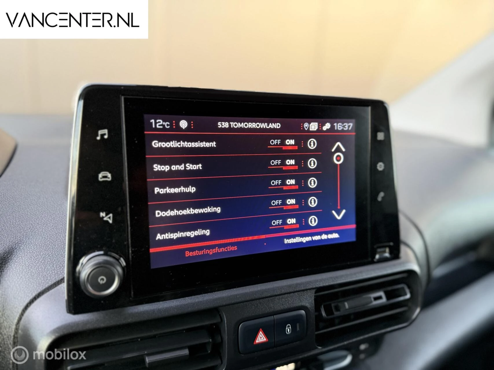 Hoofdafbeelding Peugeot Partner