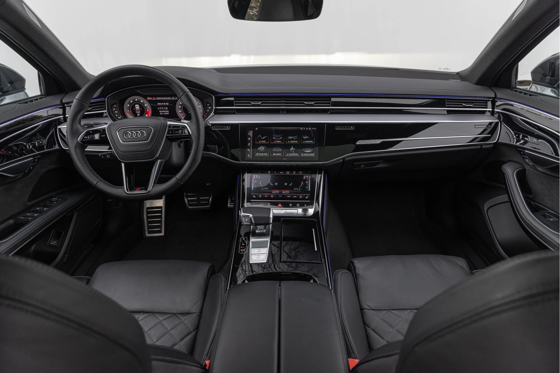 Hoofdafbeelding Audi S8