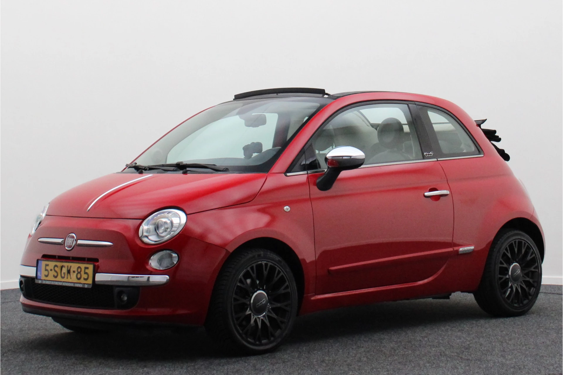 Hoofdafbeelding Fiat 500C