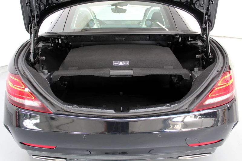 Hoofdafbeelding Mercedes-Benz SLC