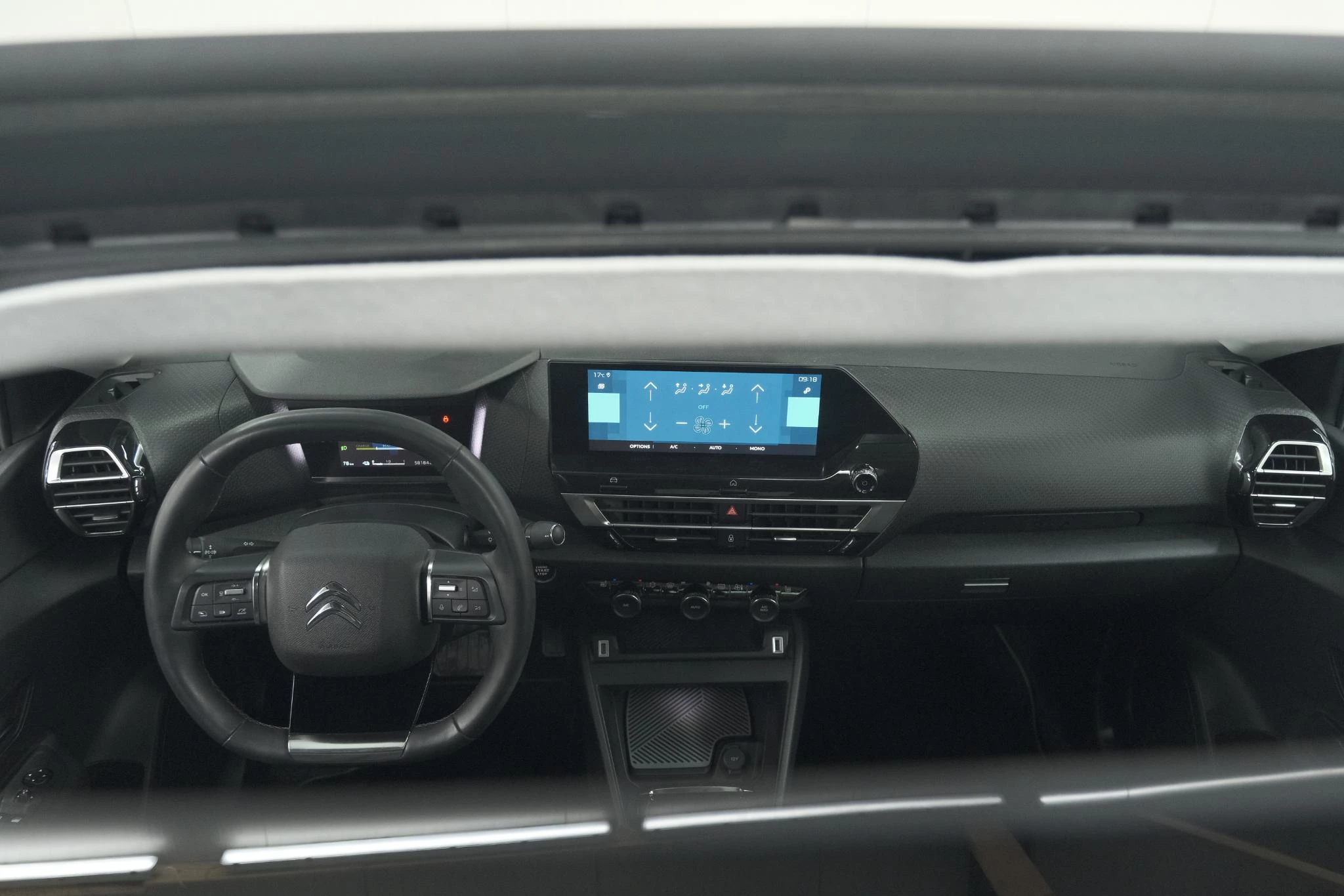 Hoofdafbeelding Citroën ë-C4