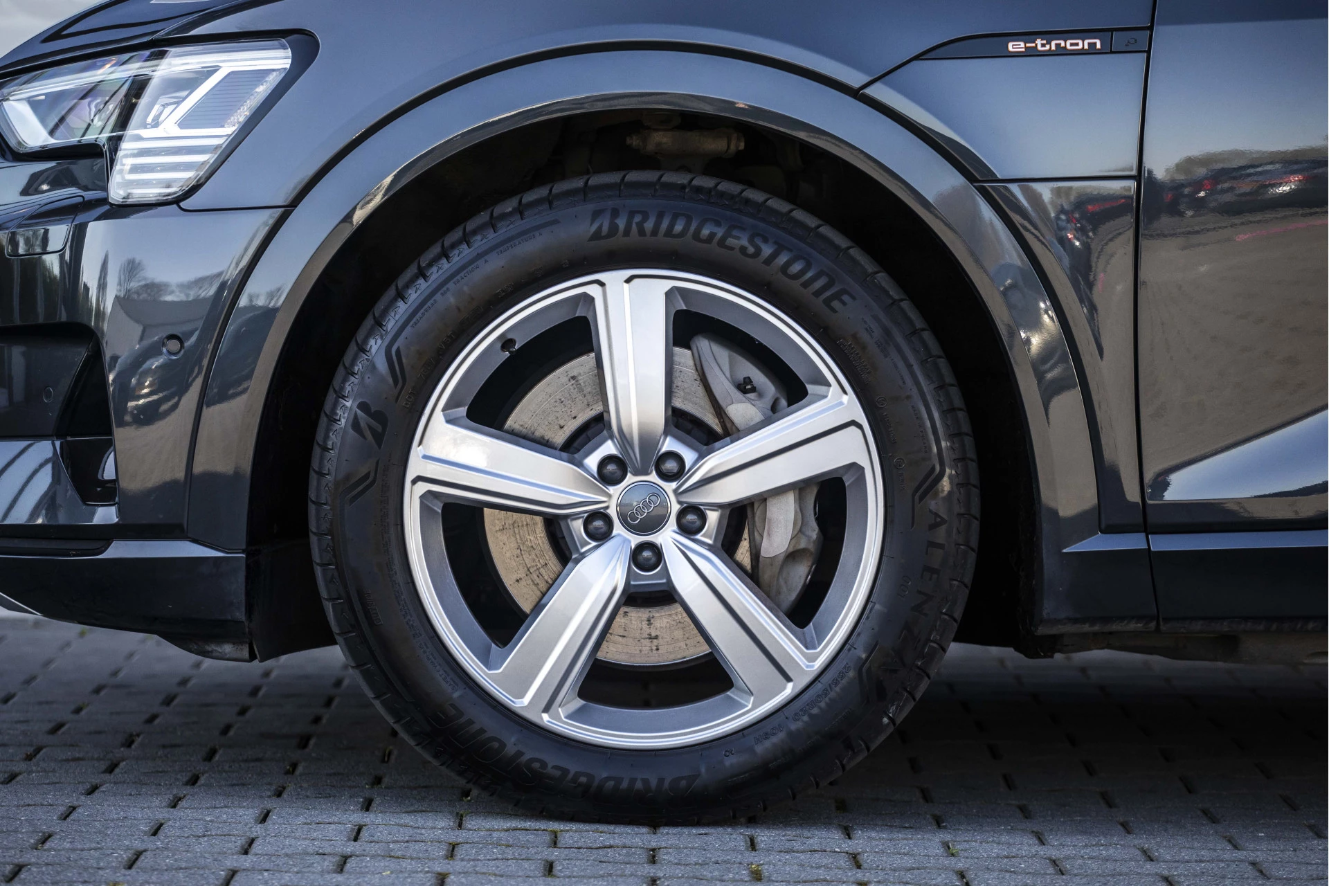 Hoofdafbeelding Audi e-tron