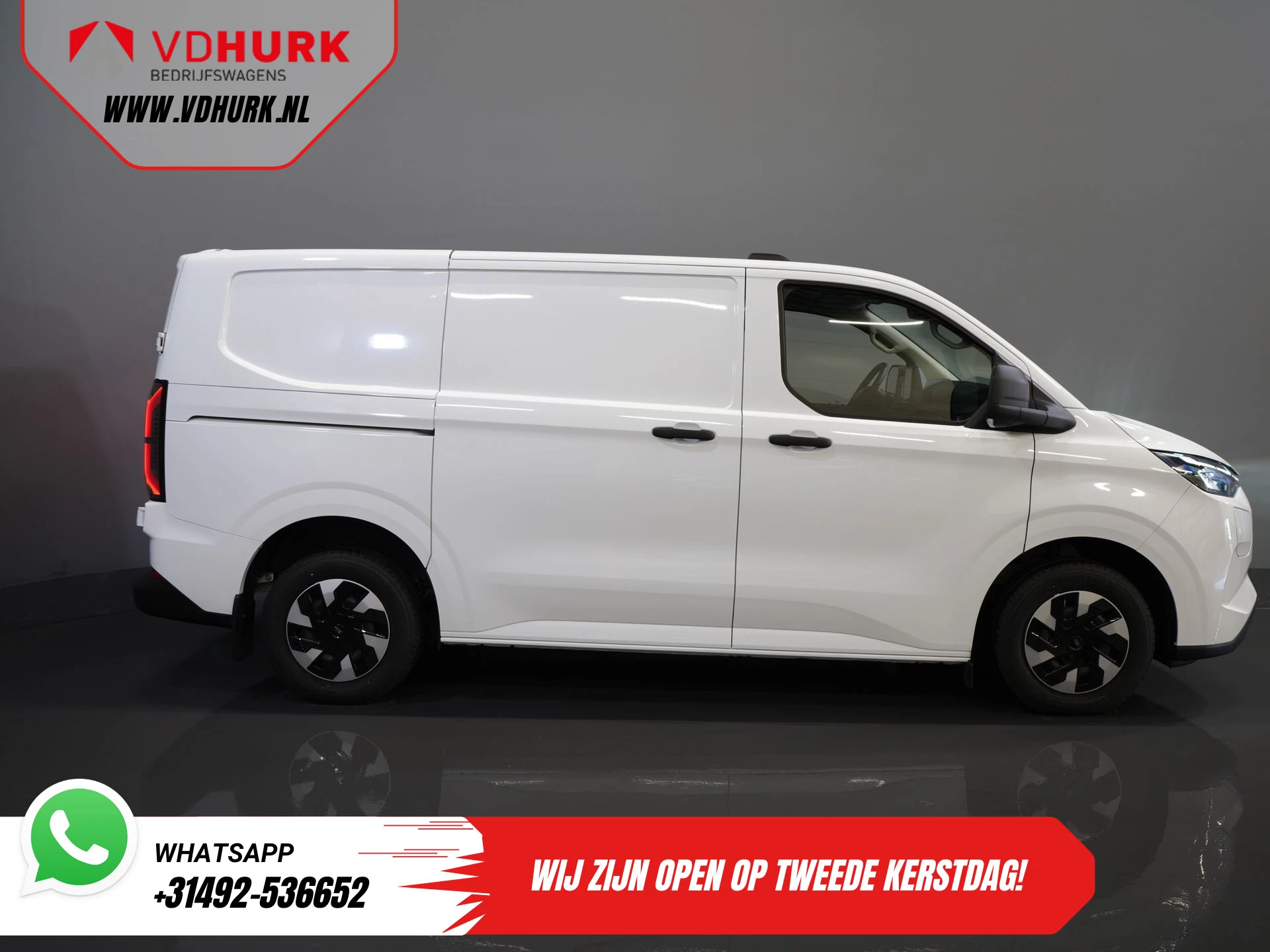Hoofdafbeelding Ford E-Transit Custom