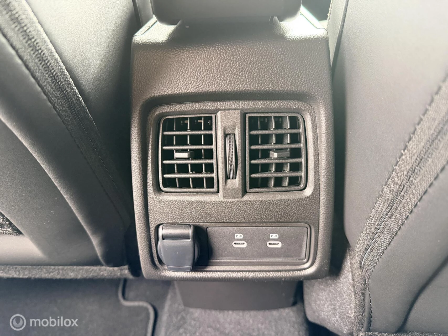 Hoofdafbeelding Mitsubishi Grandis