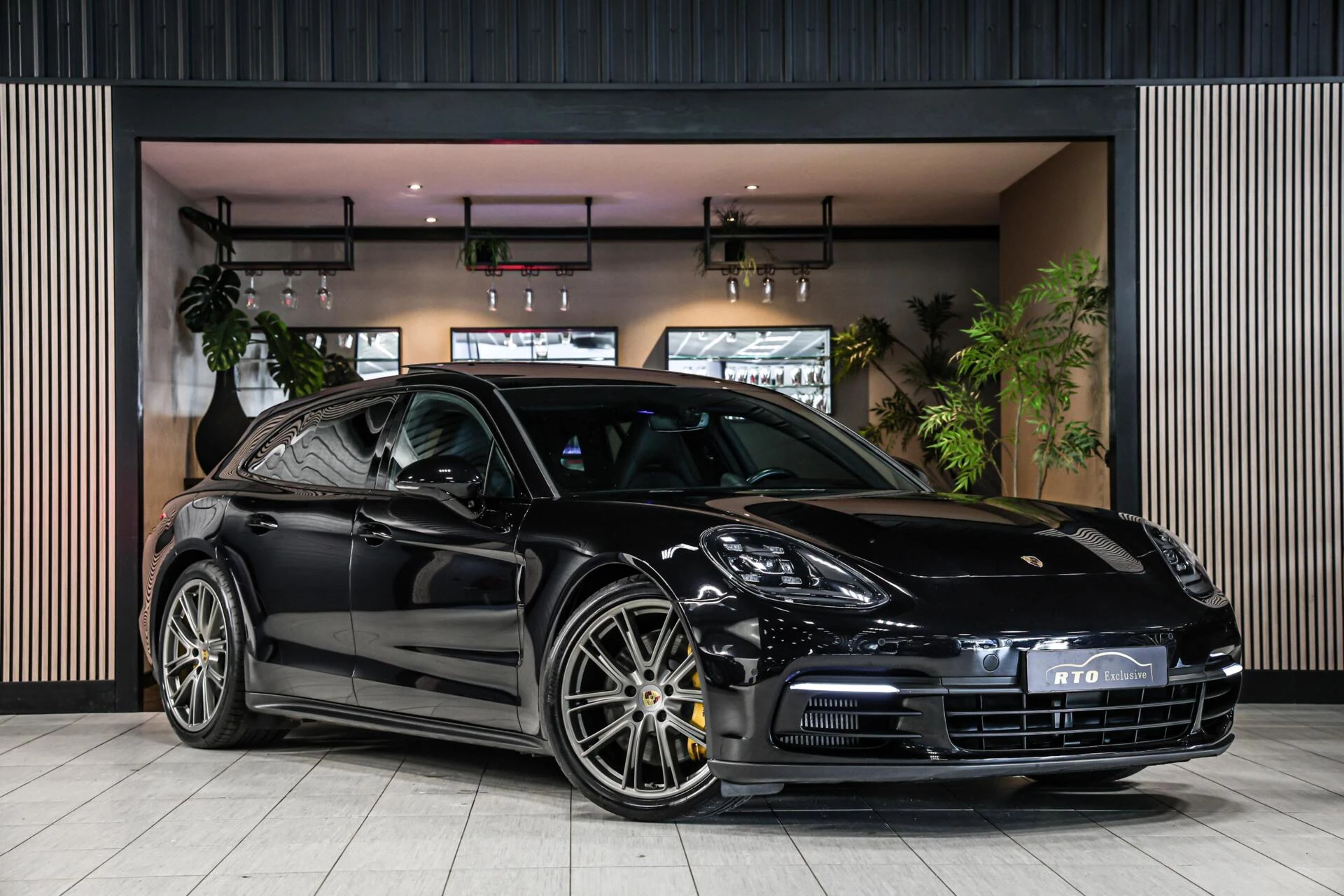 Hoofdafbeelding Porsche Panamera