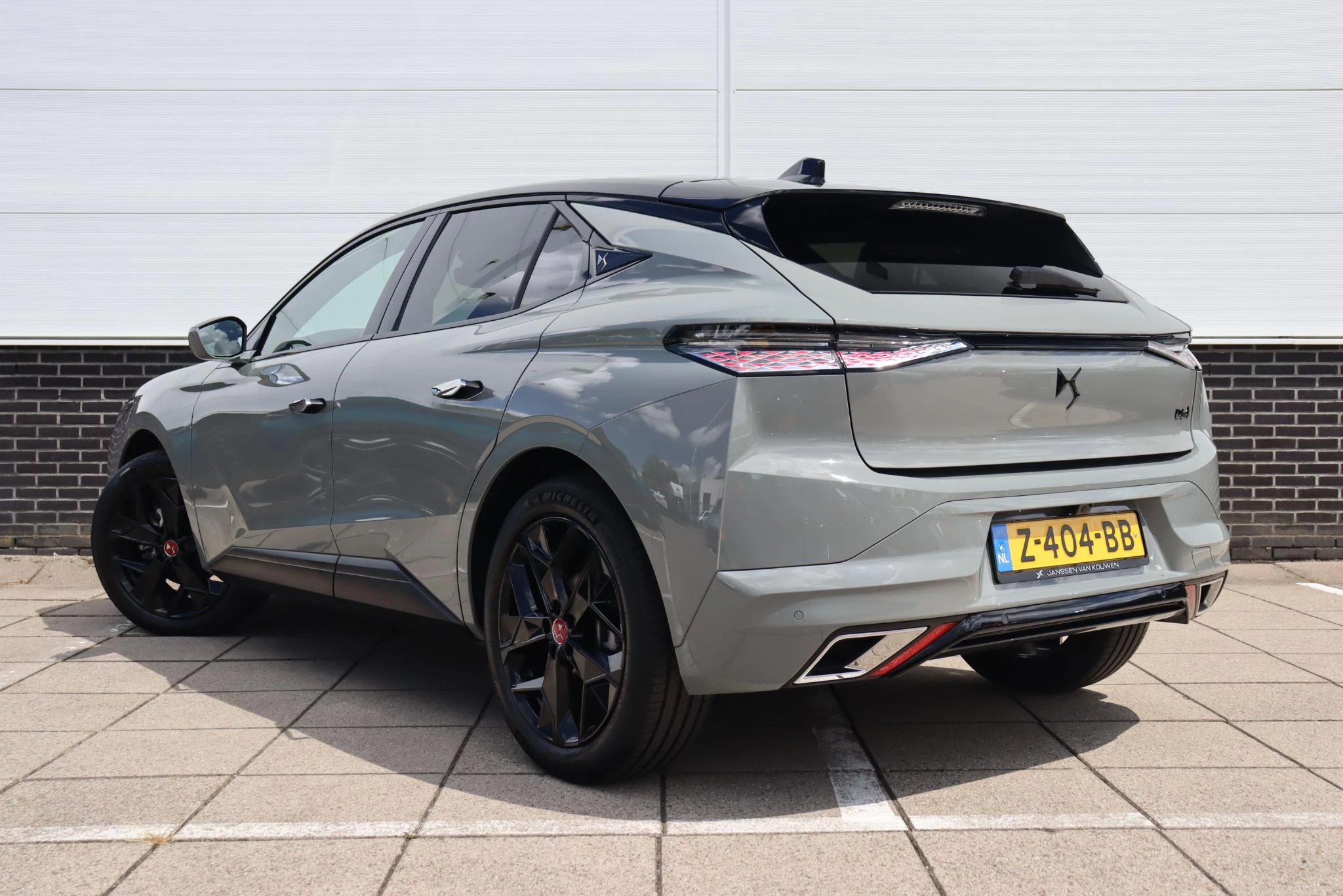 Hoofdafbeelding DS DS 4